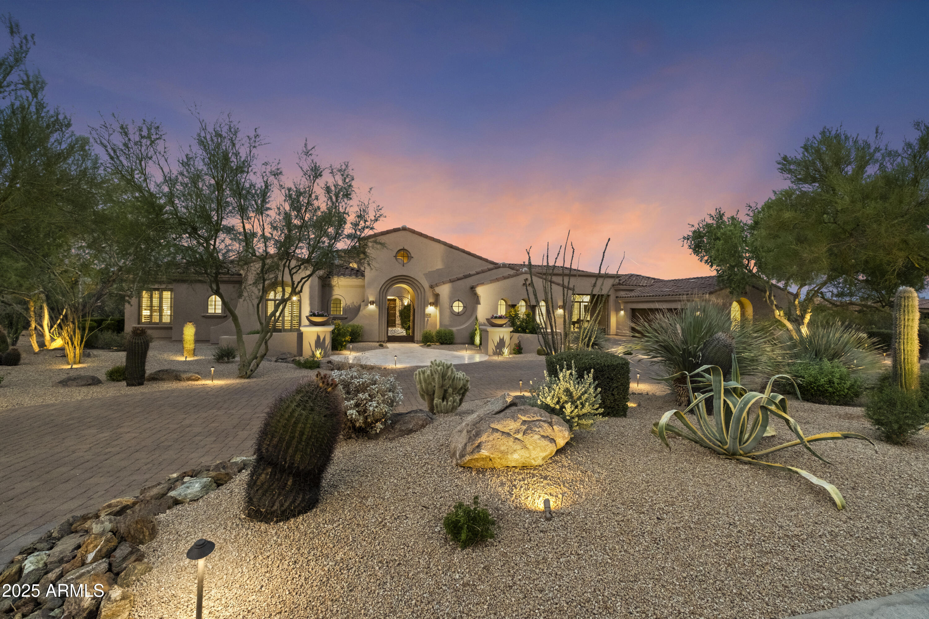 SAGUARO ESTATES - Residential