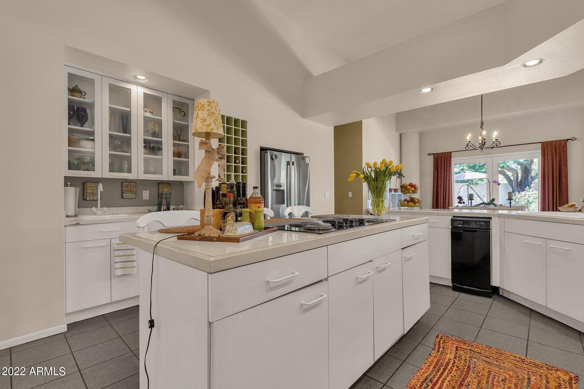 SCOTTSDALE RANCH 15 LOT 1-52 TR A-C - Residential