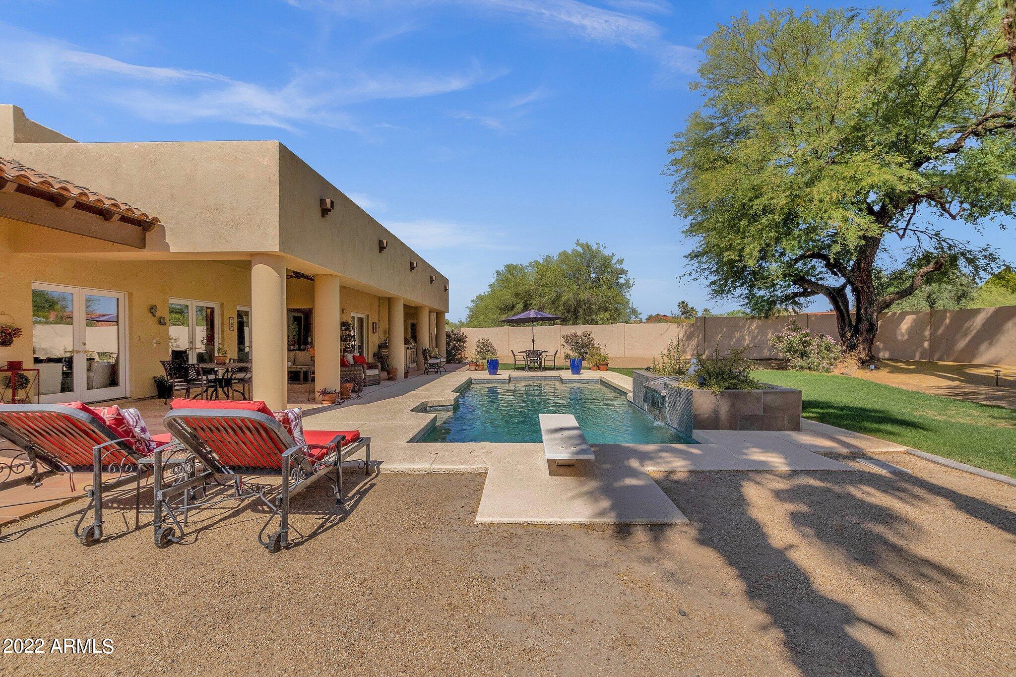 SCOTTSDALE RANCH 15 LOT 1-52 TR A-C - Residential