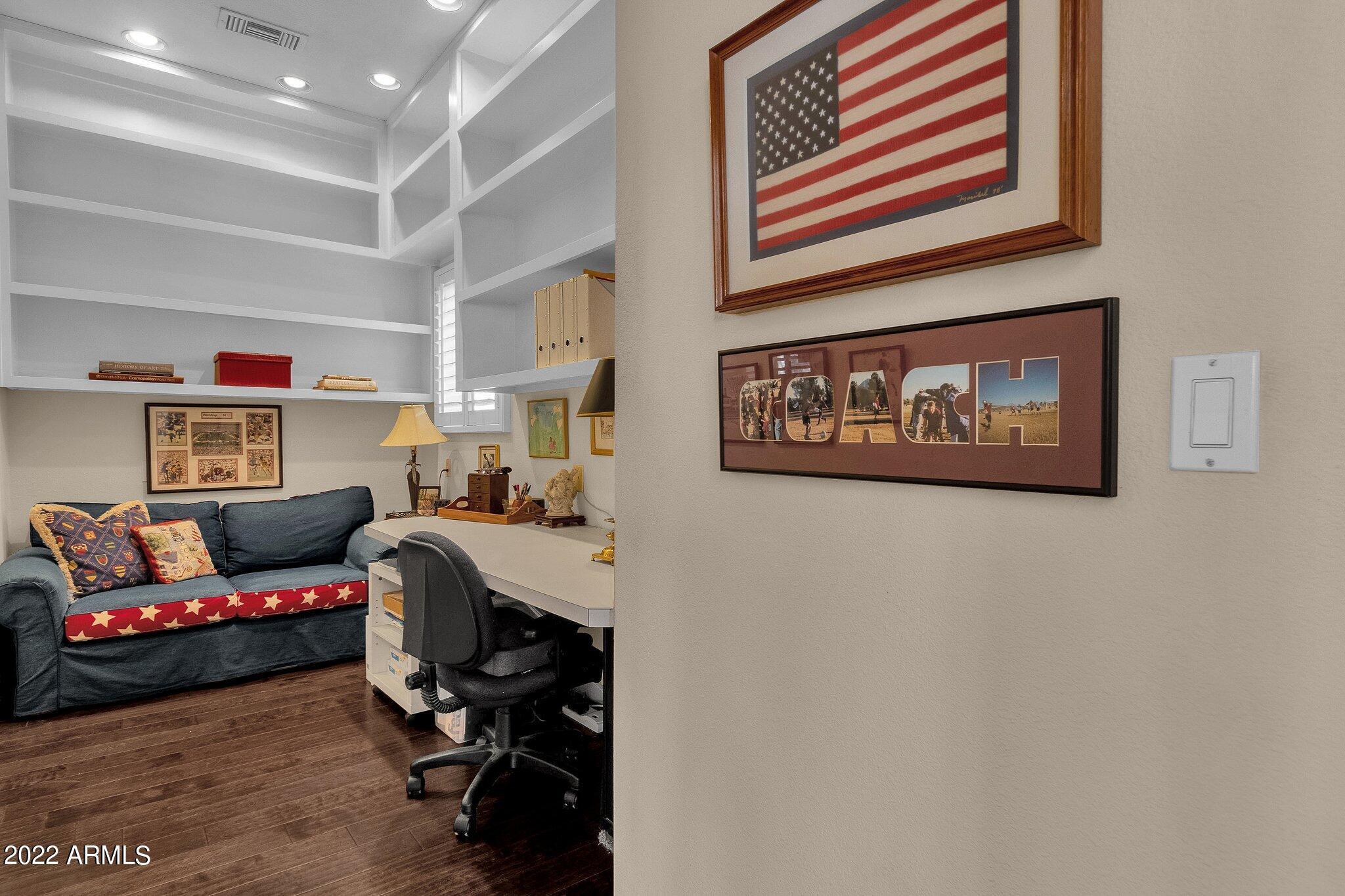SCOTTSDALE RANCH 15 LOT 1-52 TR A-C - Residential