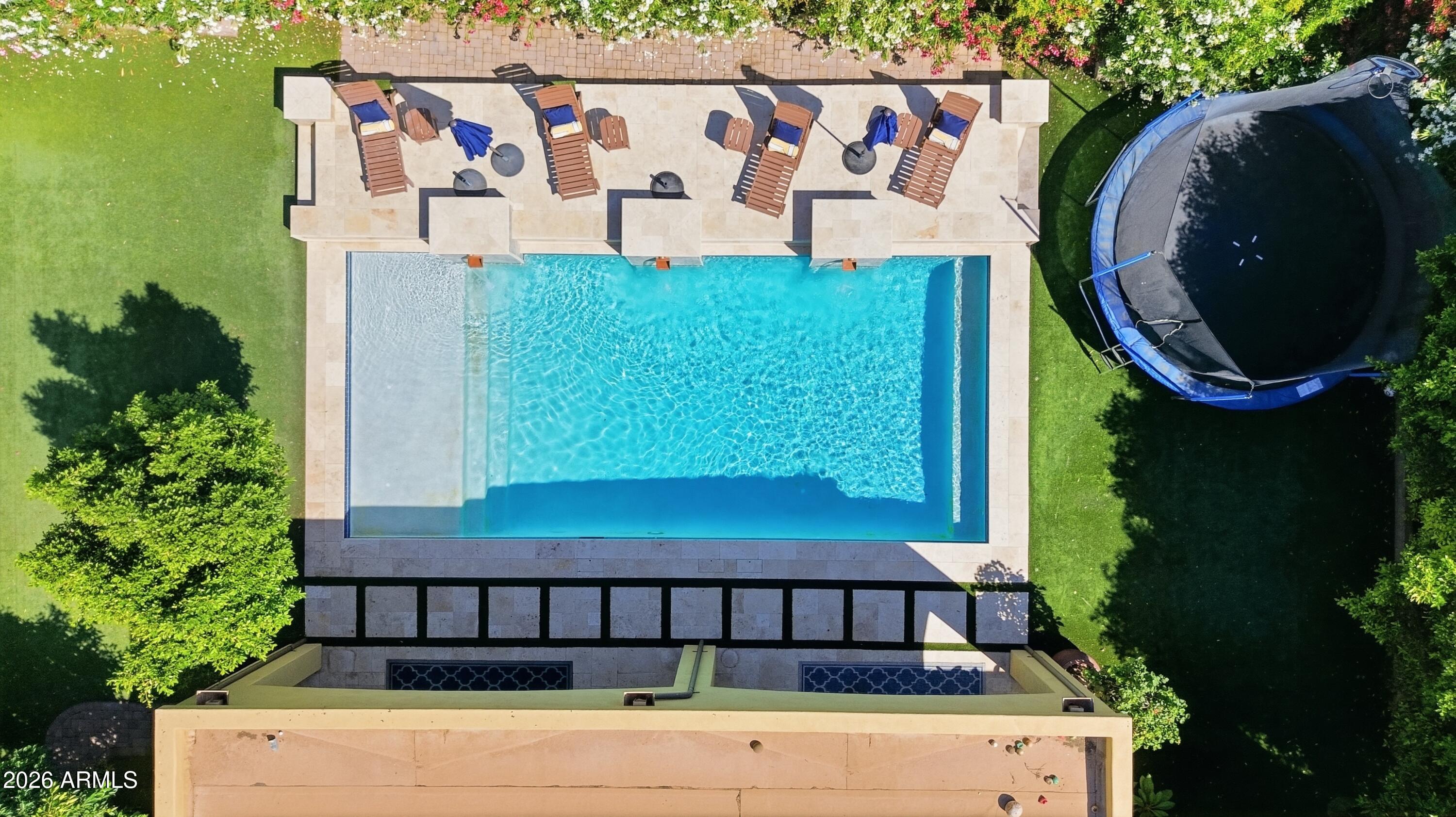 Cortile - Residential