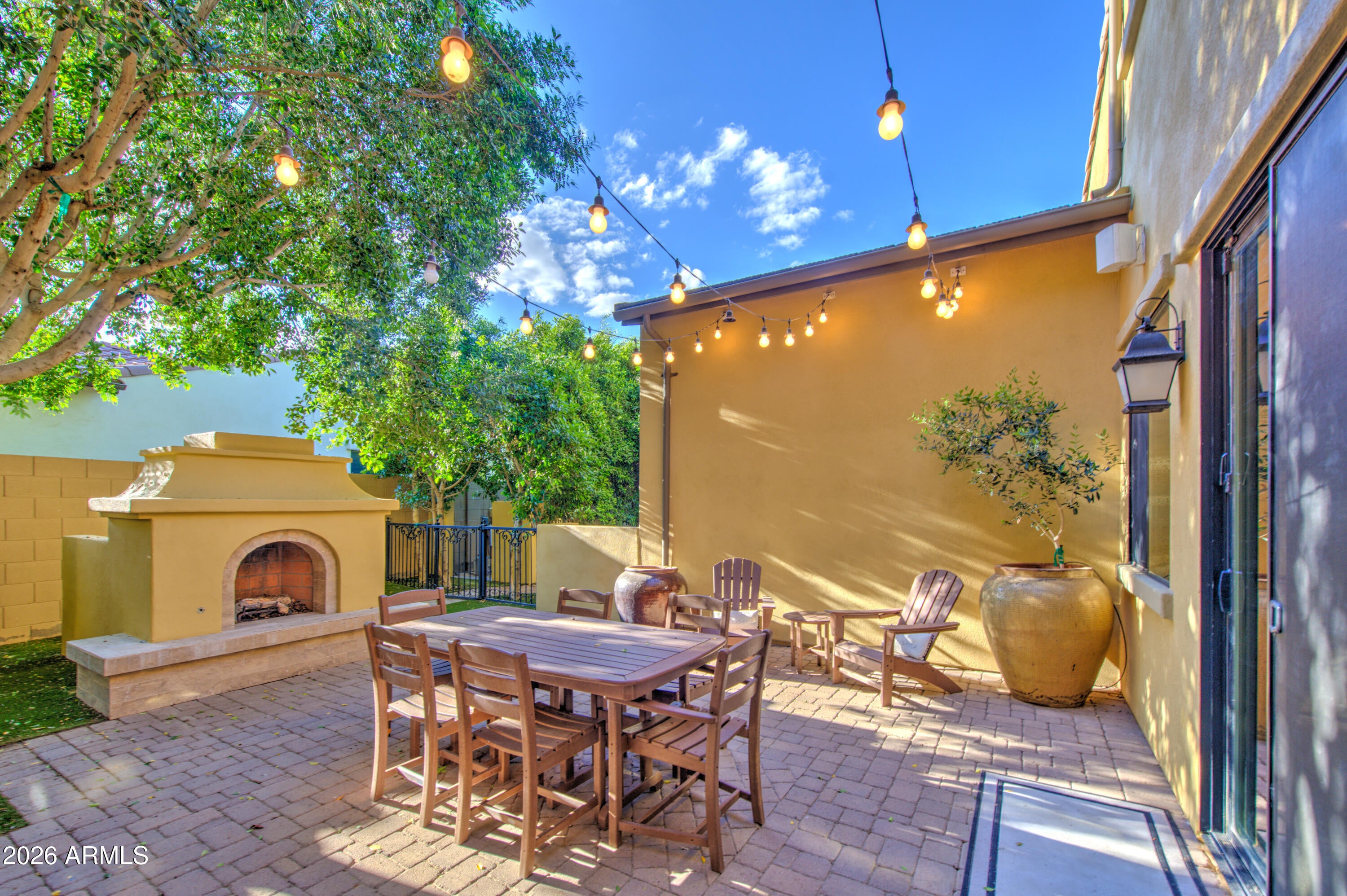 Cortile - Residential