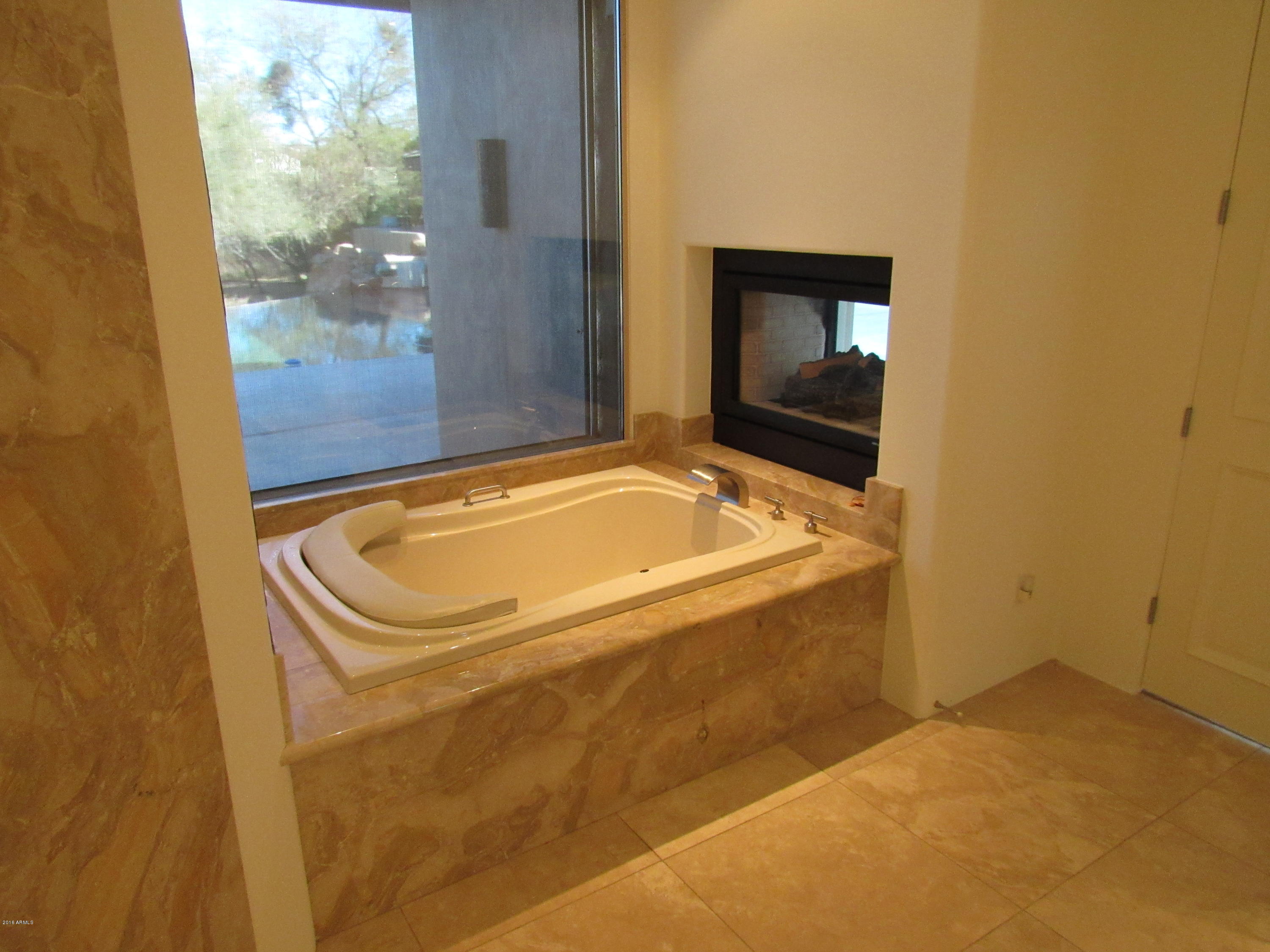 DESERT MOUNTAIN PHASE 1 UNIT 1 LOT 1-205 TR A - Residential