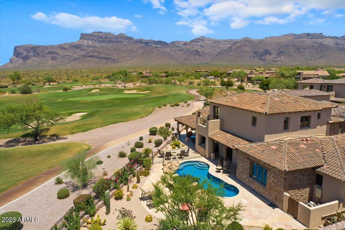 Superstition Mountain - Residential