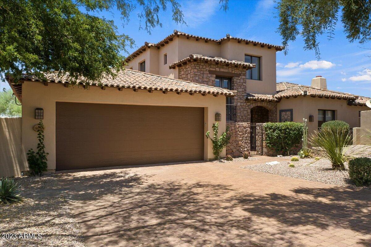 Superstition Mountain - Residential