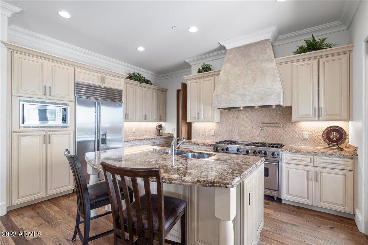 Superstition Mountain - Residential