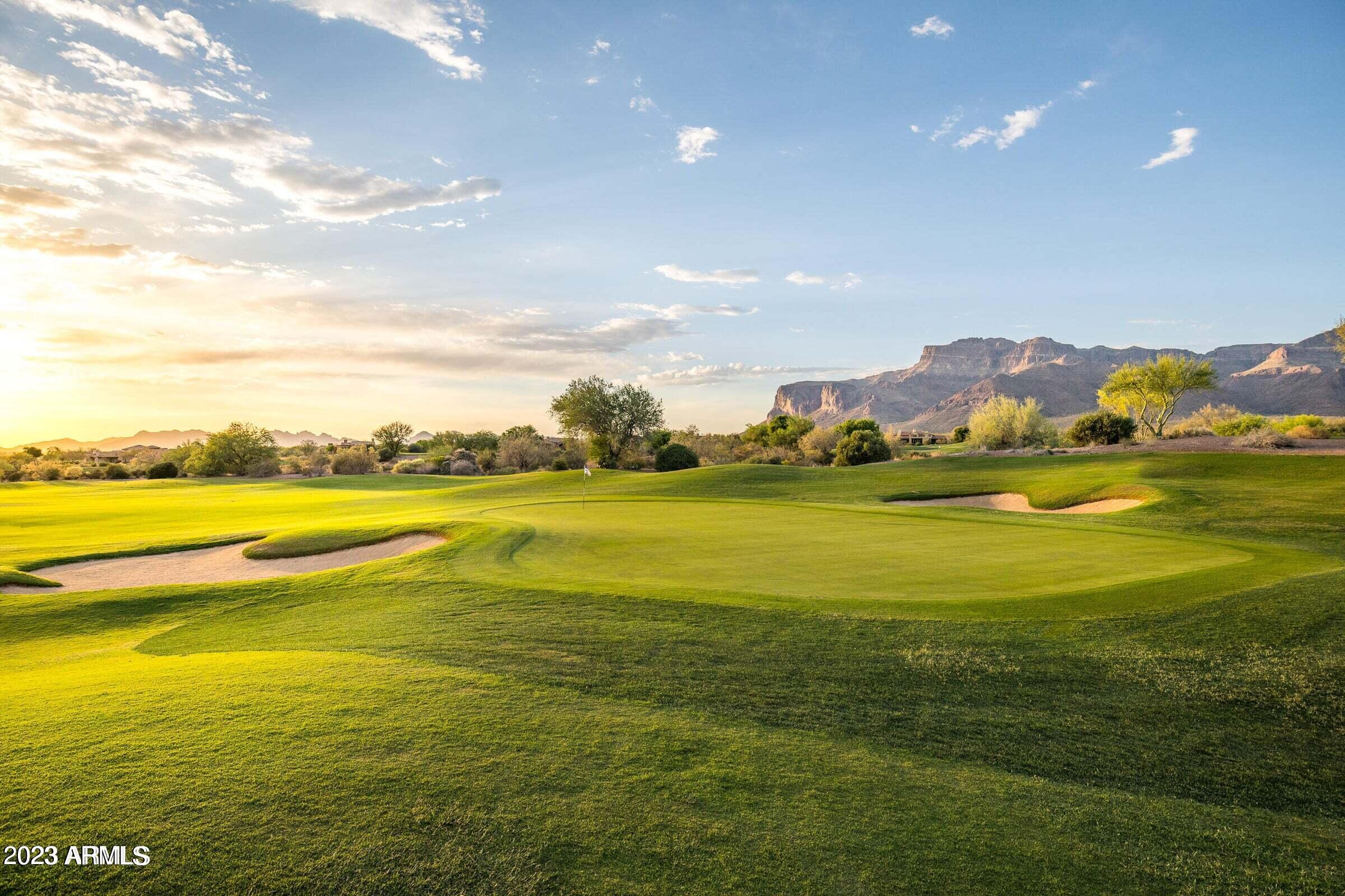 Superstition Mountain - Residential