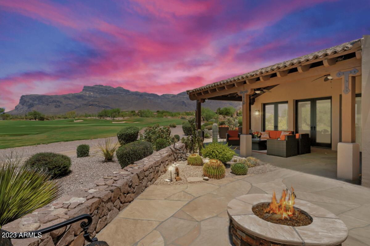 Superstition Mountain - Residential