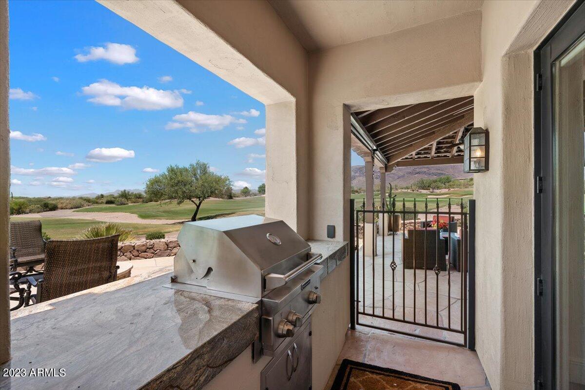 Superstition Mountain - Residential
