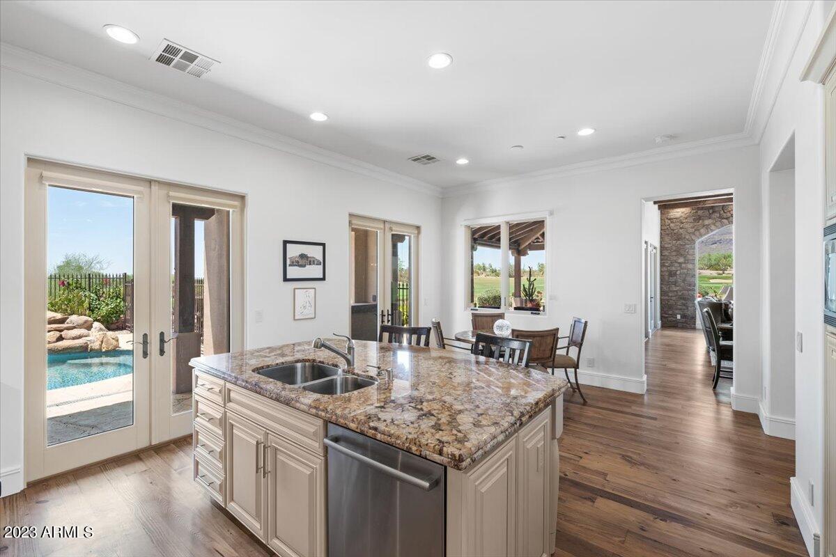 Superstition Mountain - Residential
