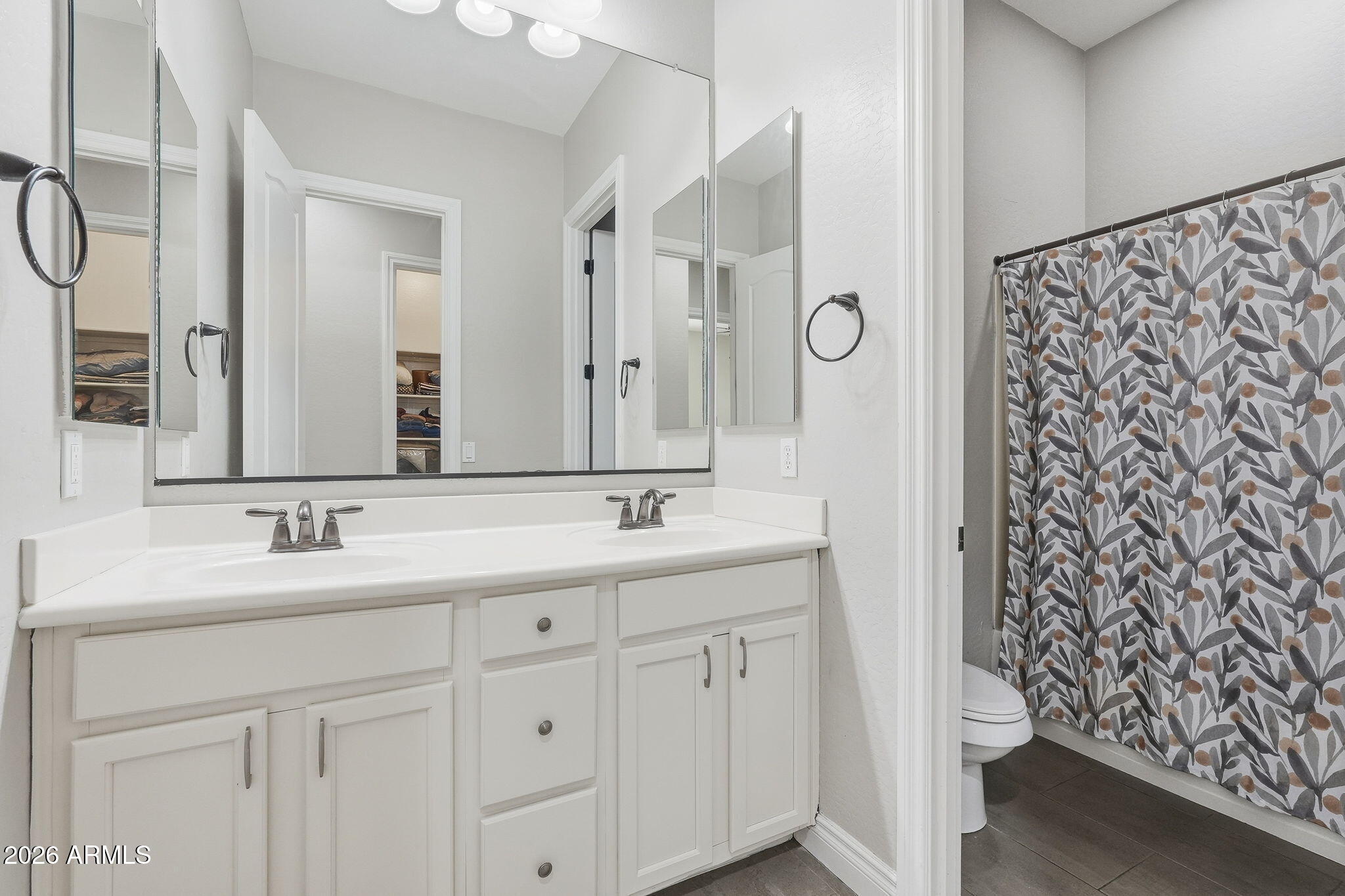 HIGLEY MANOR - Residential