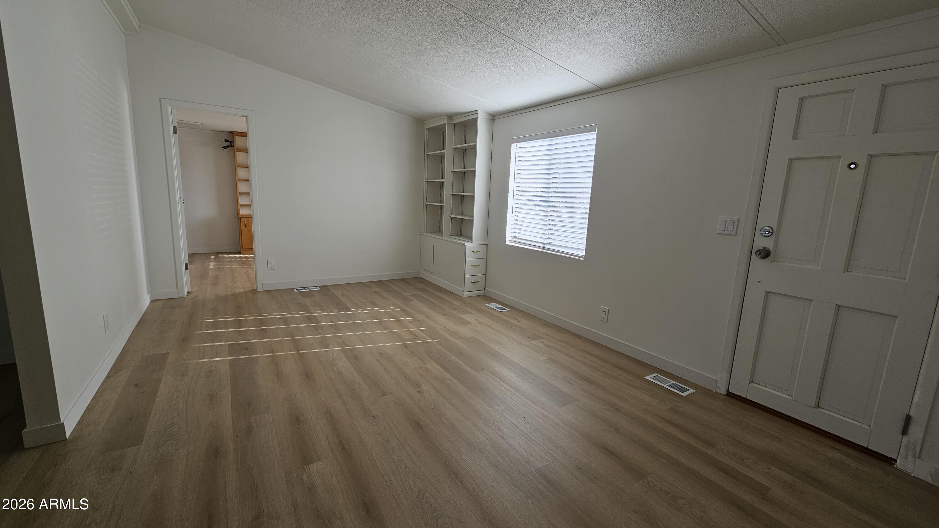 CASA CAMPANA UNIT 3 - Residential