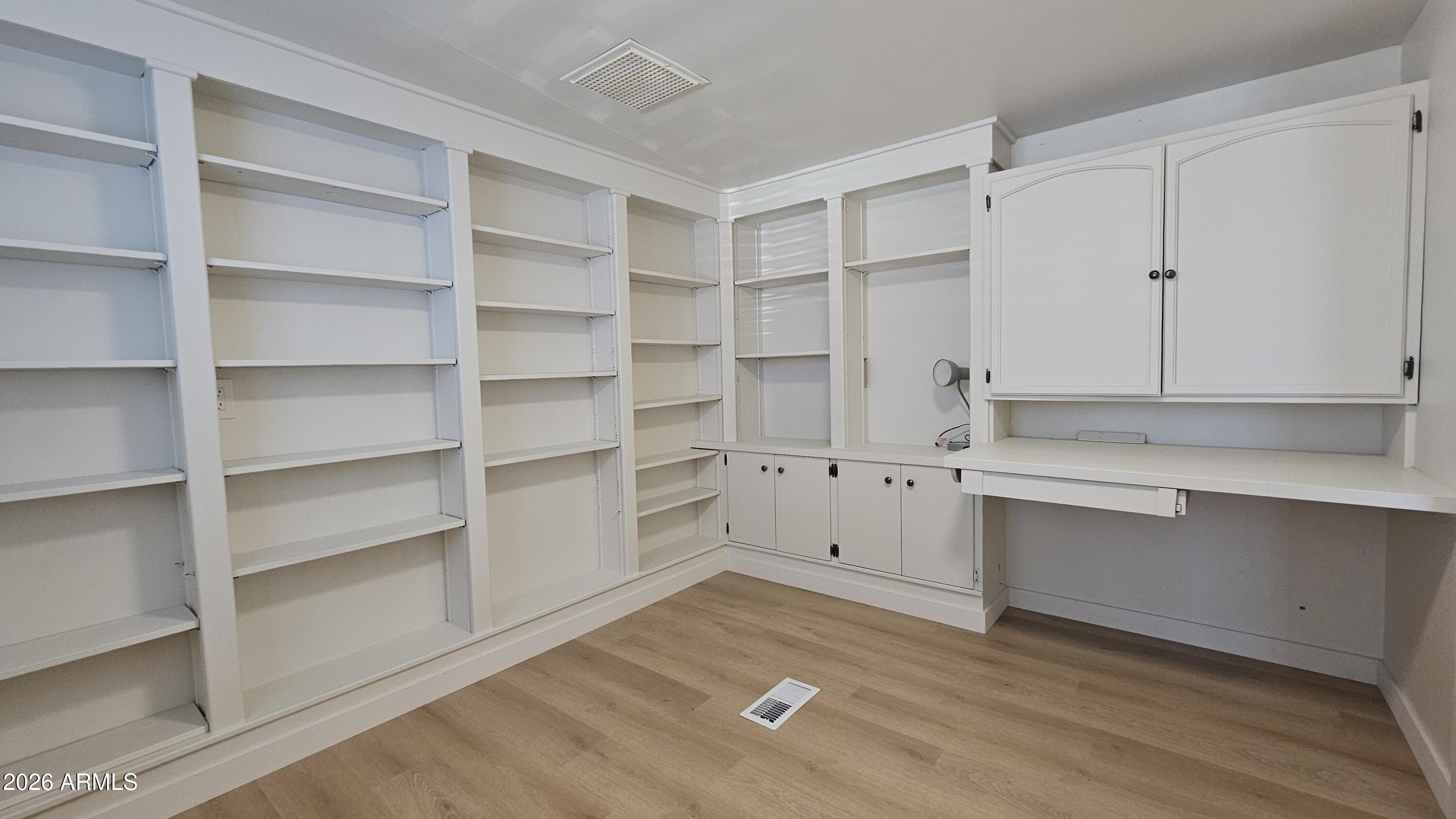 CASA CAMPANA UNIT 3 - Residential