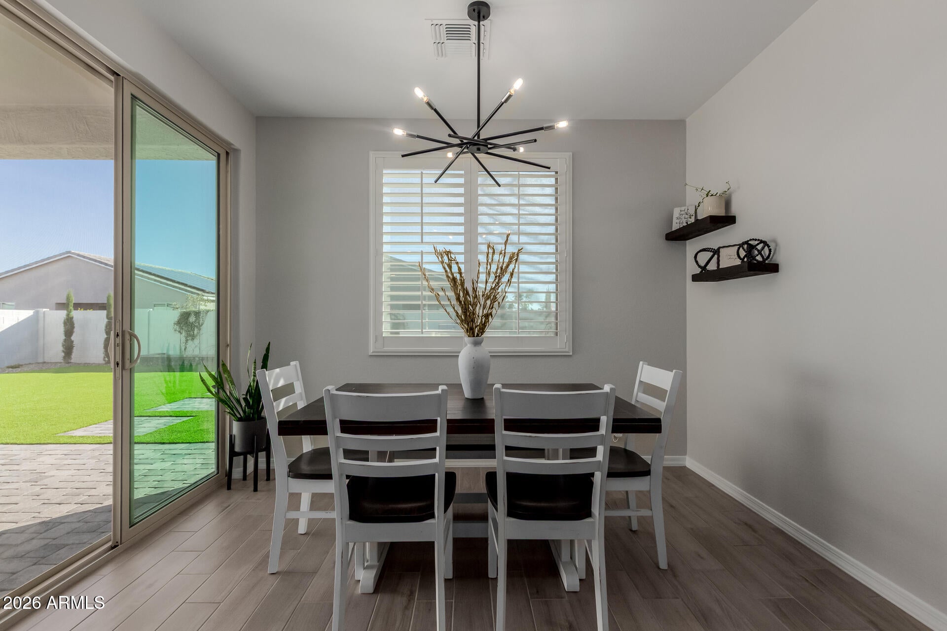 WALES RANCHES - Residential