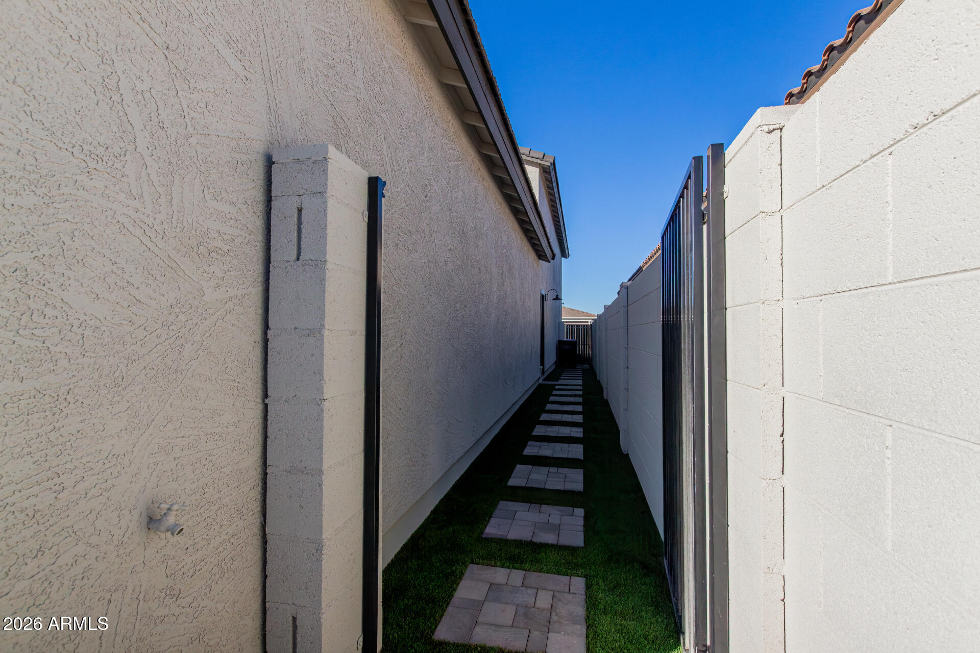 WALES RANCHES - Residential