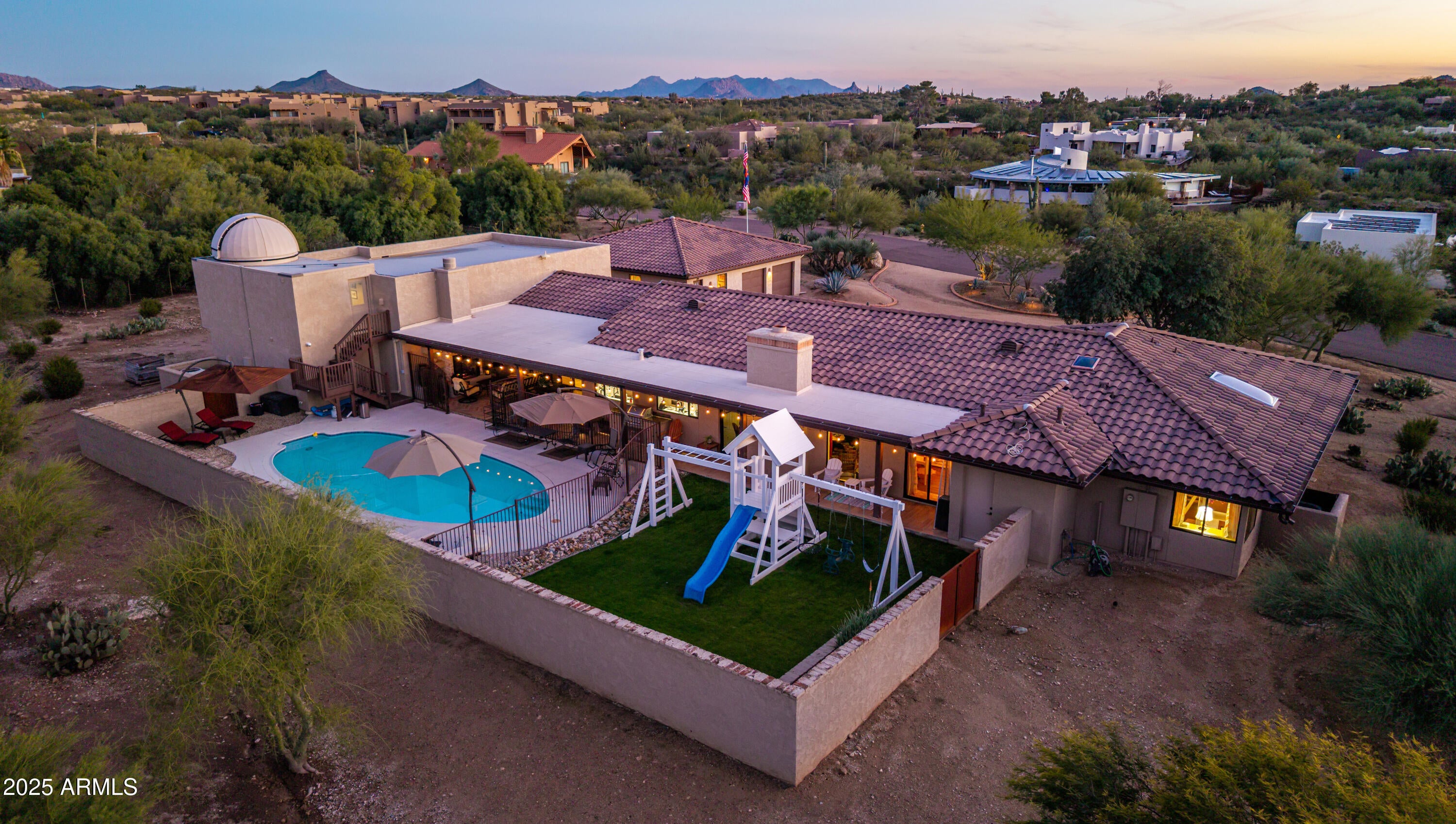 CAREFREE TOO - Residential