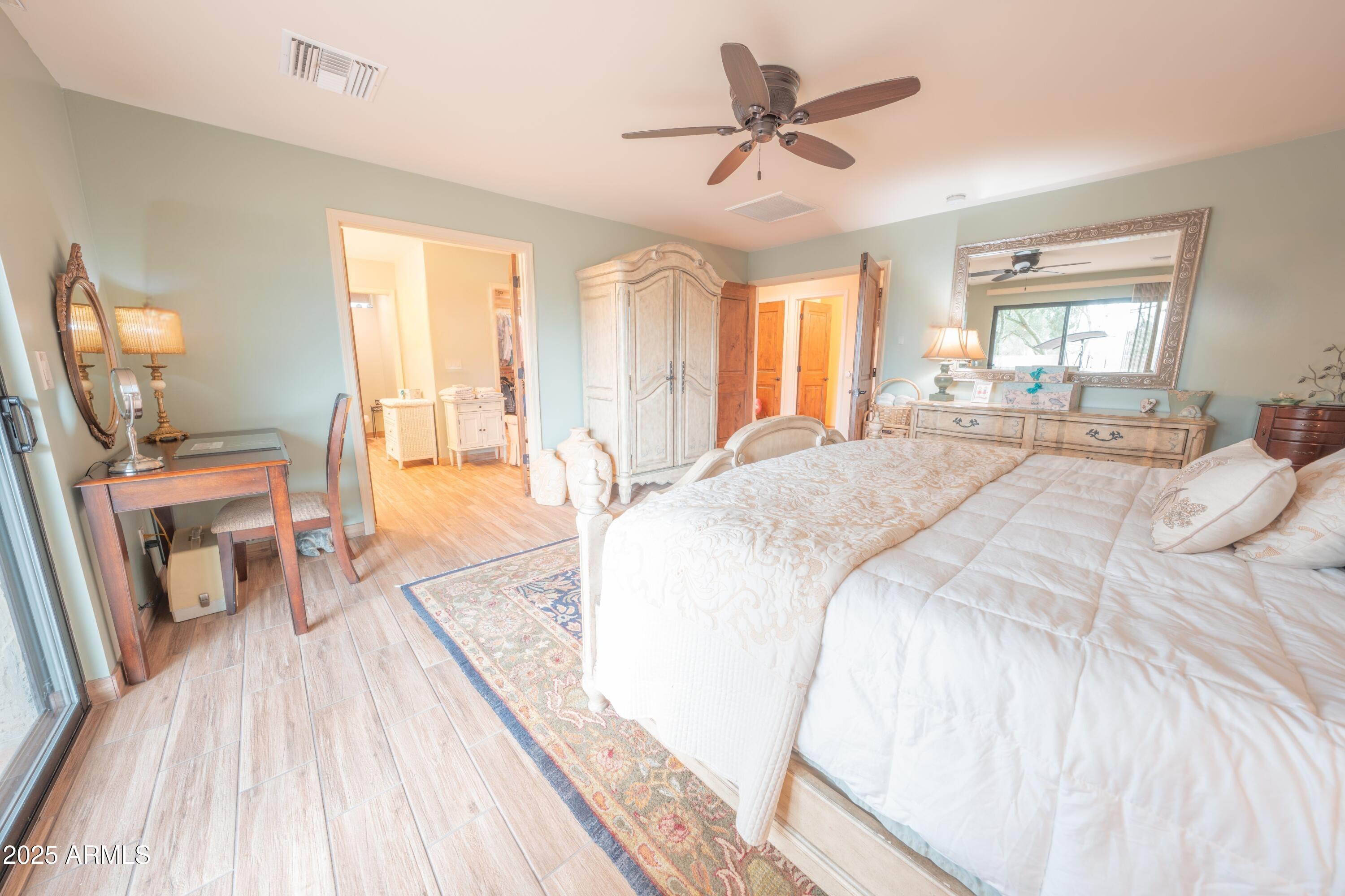CAREFREE TOO - Residential