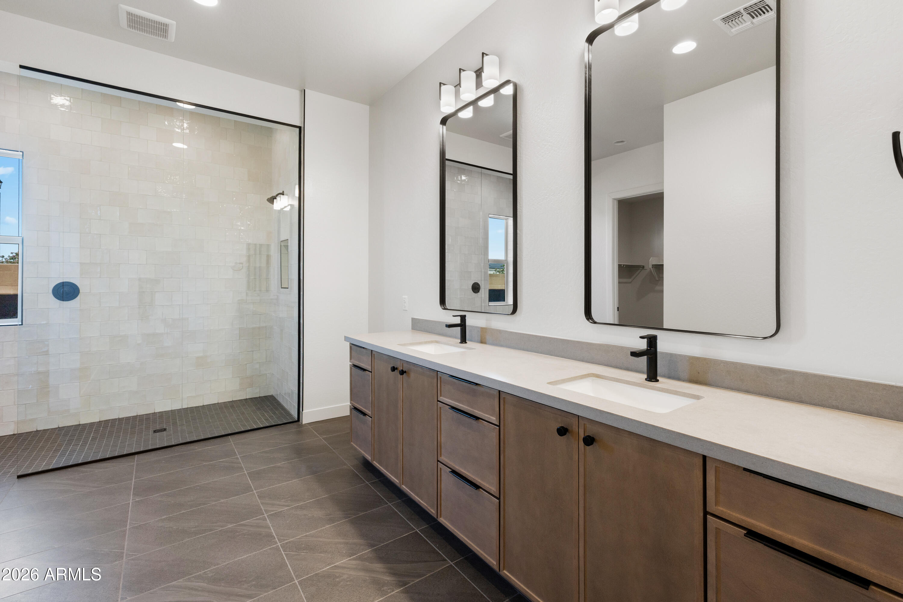 ACOMA ESTATES - Residential