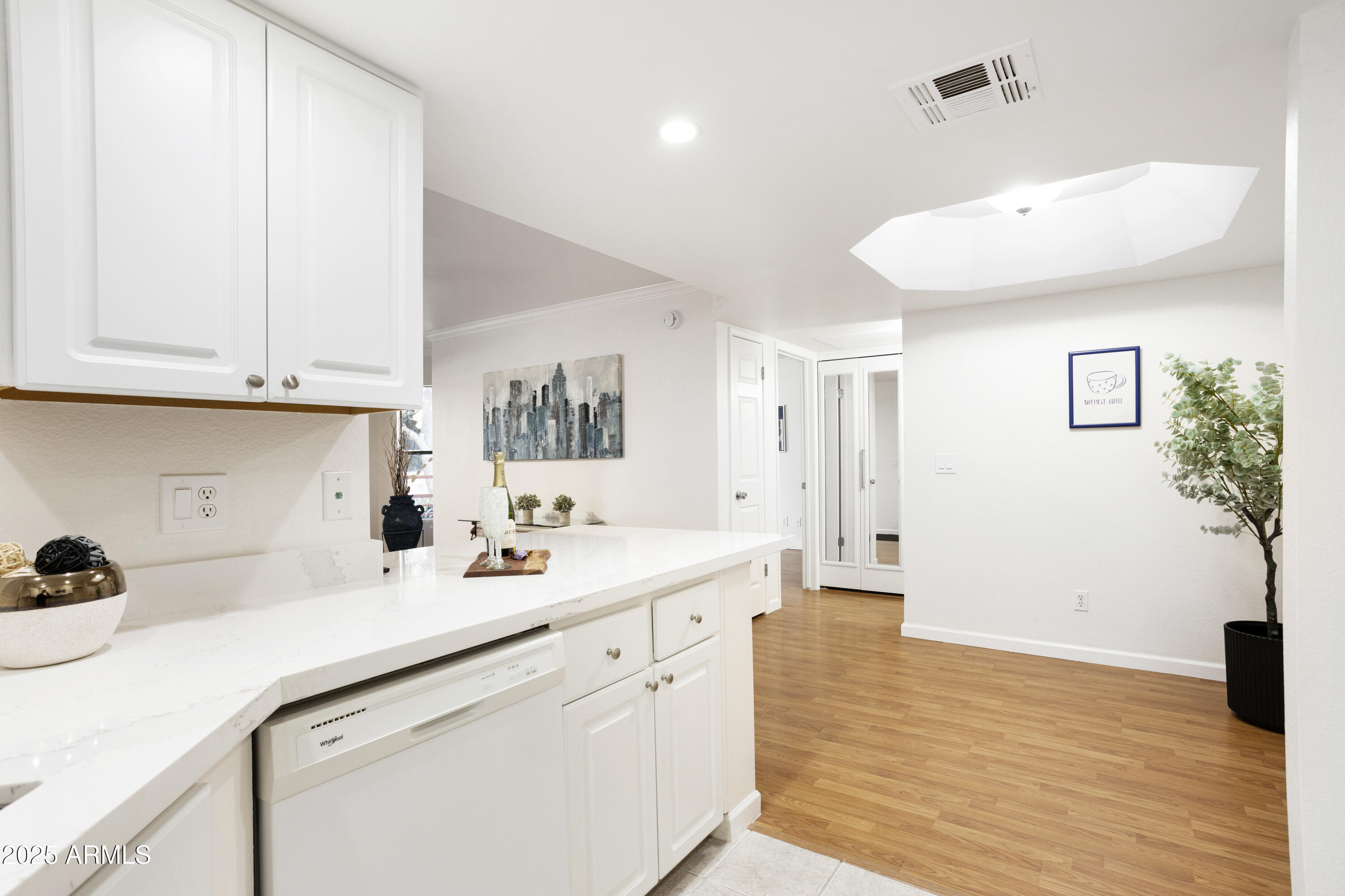 VILLAGES AT STONE CREEK CONDOMINIUMS - Residential
