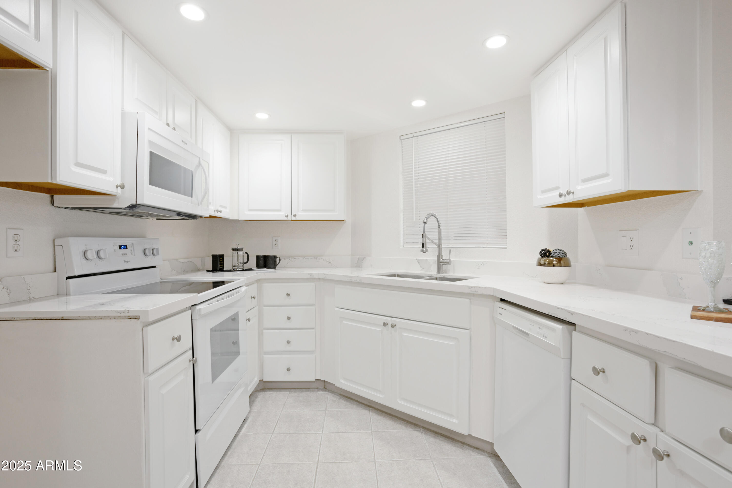 VILLAGES AT STONE CREEK CONDOMINIUMS - Residential