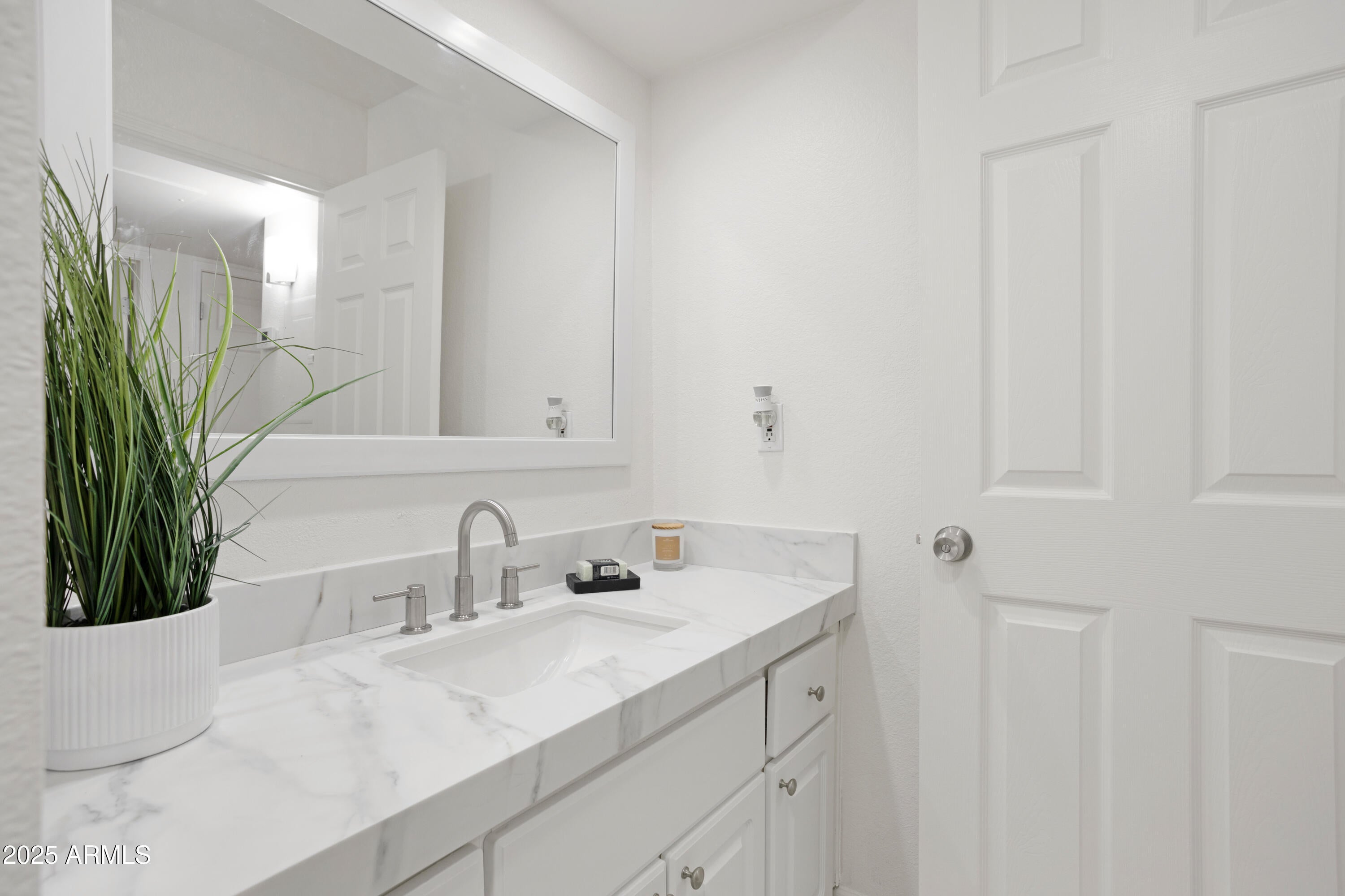 VILLAGES AT STONE CREEK CONDOMINIUMS - Residential