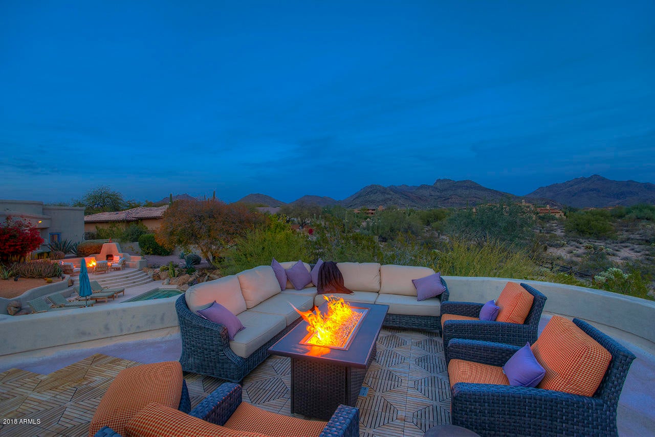 PINNACLE PEAK VISTAS 3 LOT 1-210 TR A-B - Residential