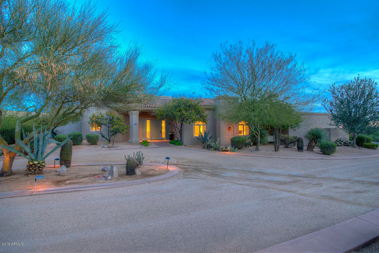 PINNACLE PEAK VISTAS 3 LOT 1-210 TR A-B - Residential