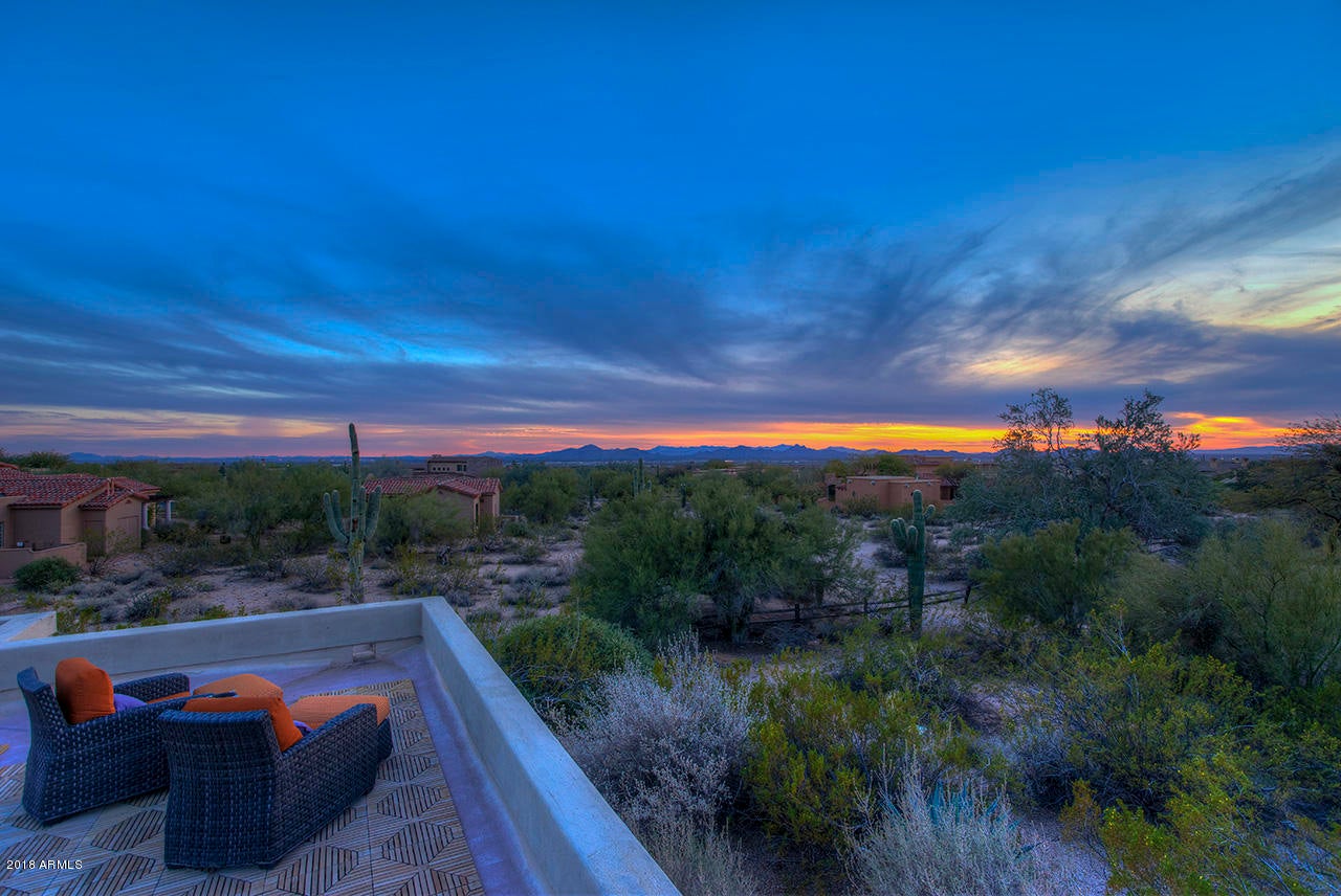 PINNACLE PEAK VISTAS 3 LOT 1-210 TR A-B - Residential