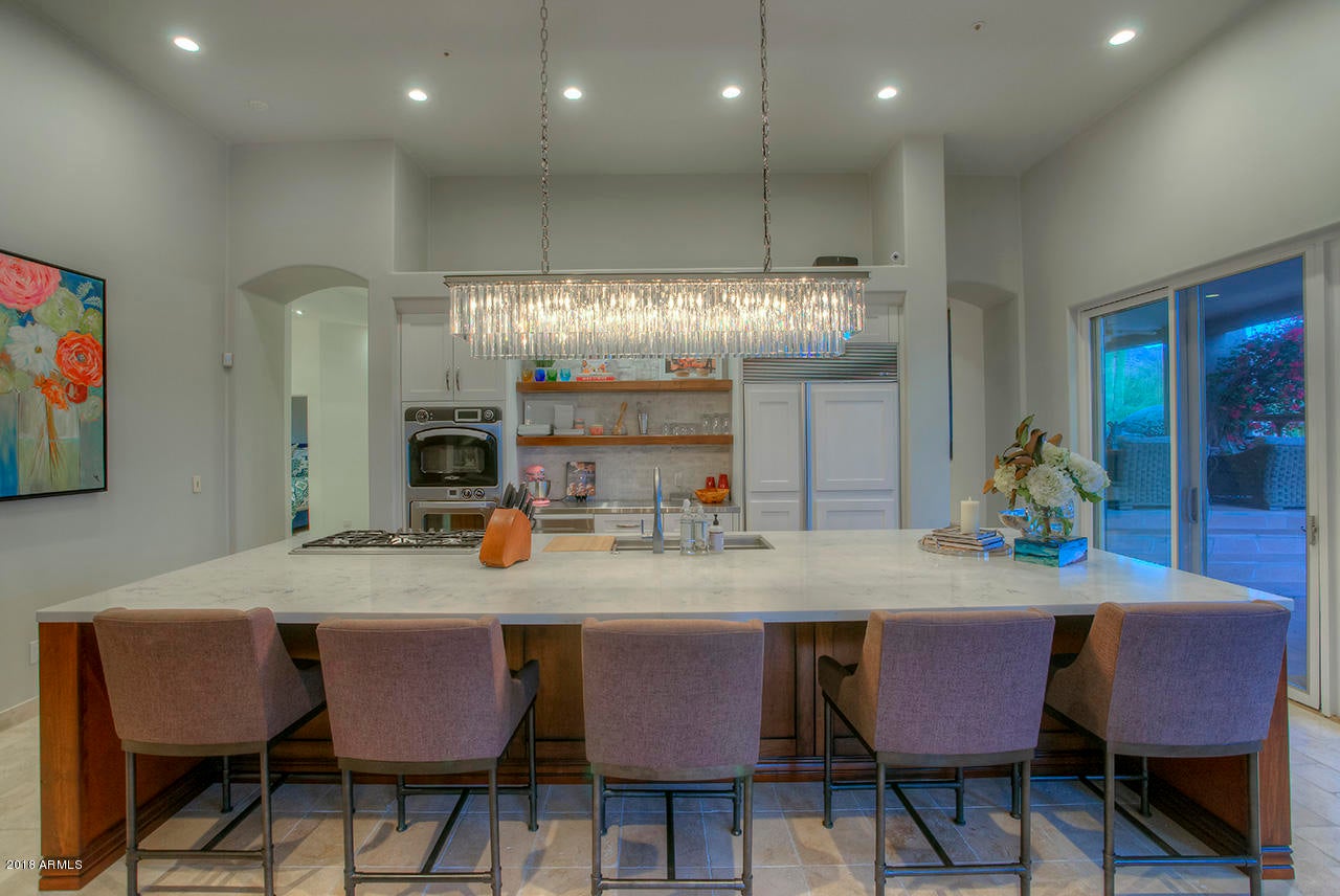 PINNACLE PEAK VISTAS 3 LOT 1-210 TR A-B - Residential