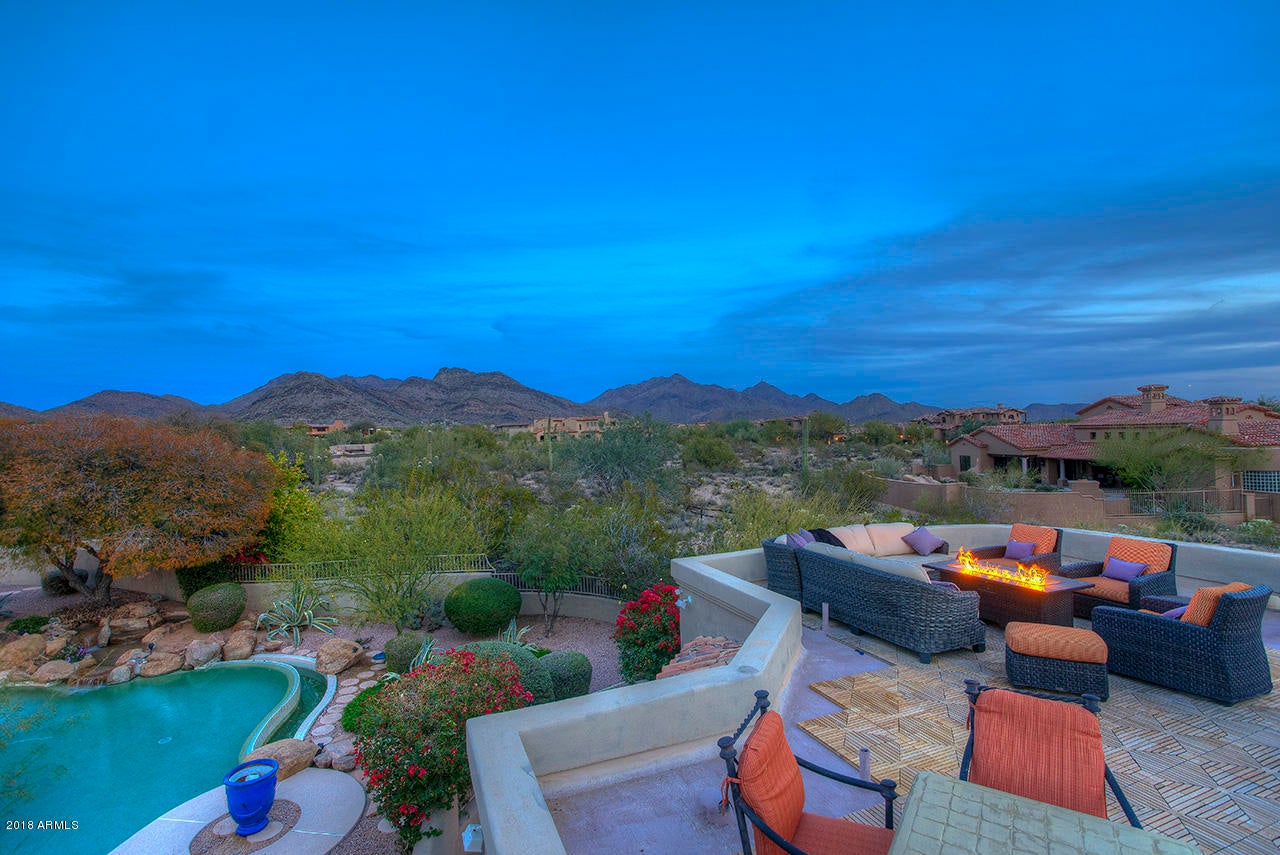 PINNACLE PEAK VISTAS 3 LOT 1-210 TR A-B - Residential