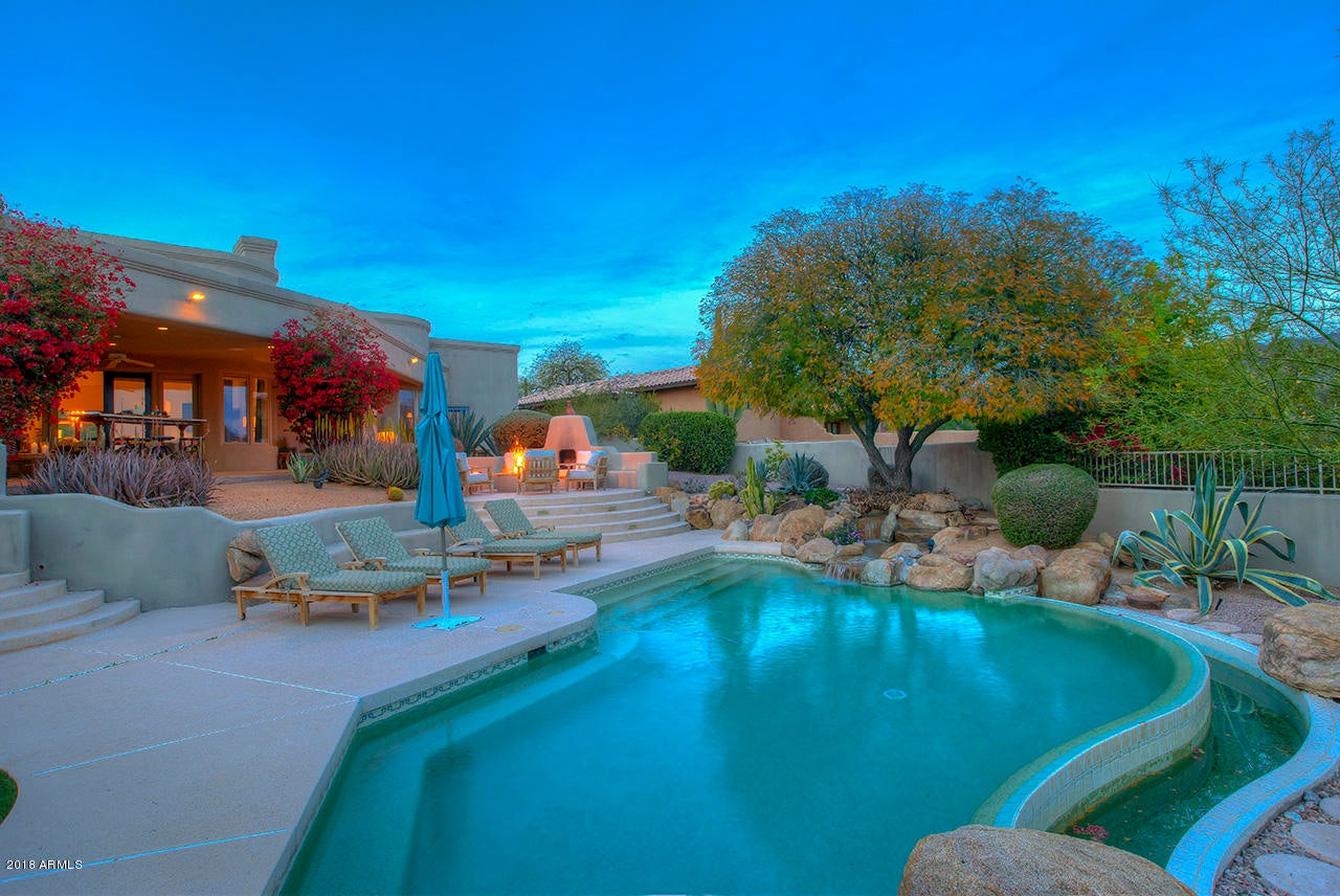 PINNACLE PEAK VISTAS 3 LOT 1-210 TR A-B - Residential