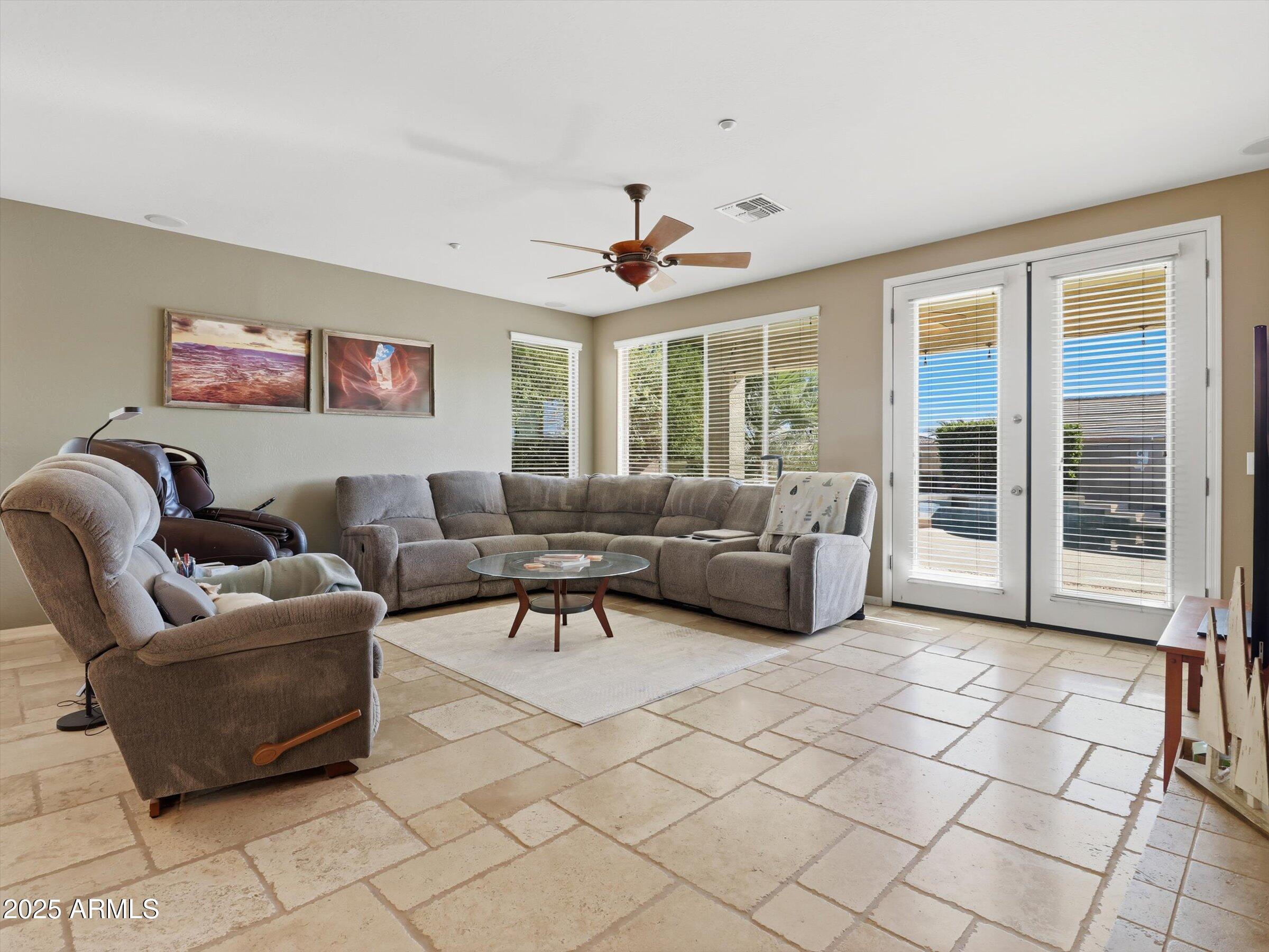 PALM VALLEY PHASE 2 PARCEL 1 - Residential
