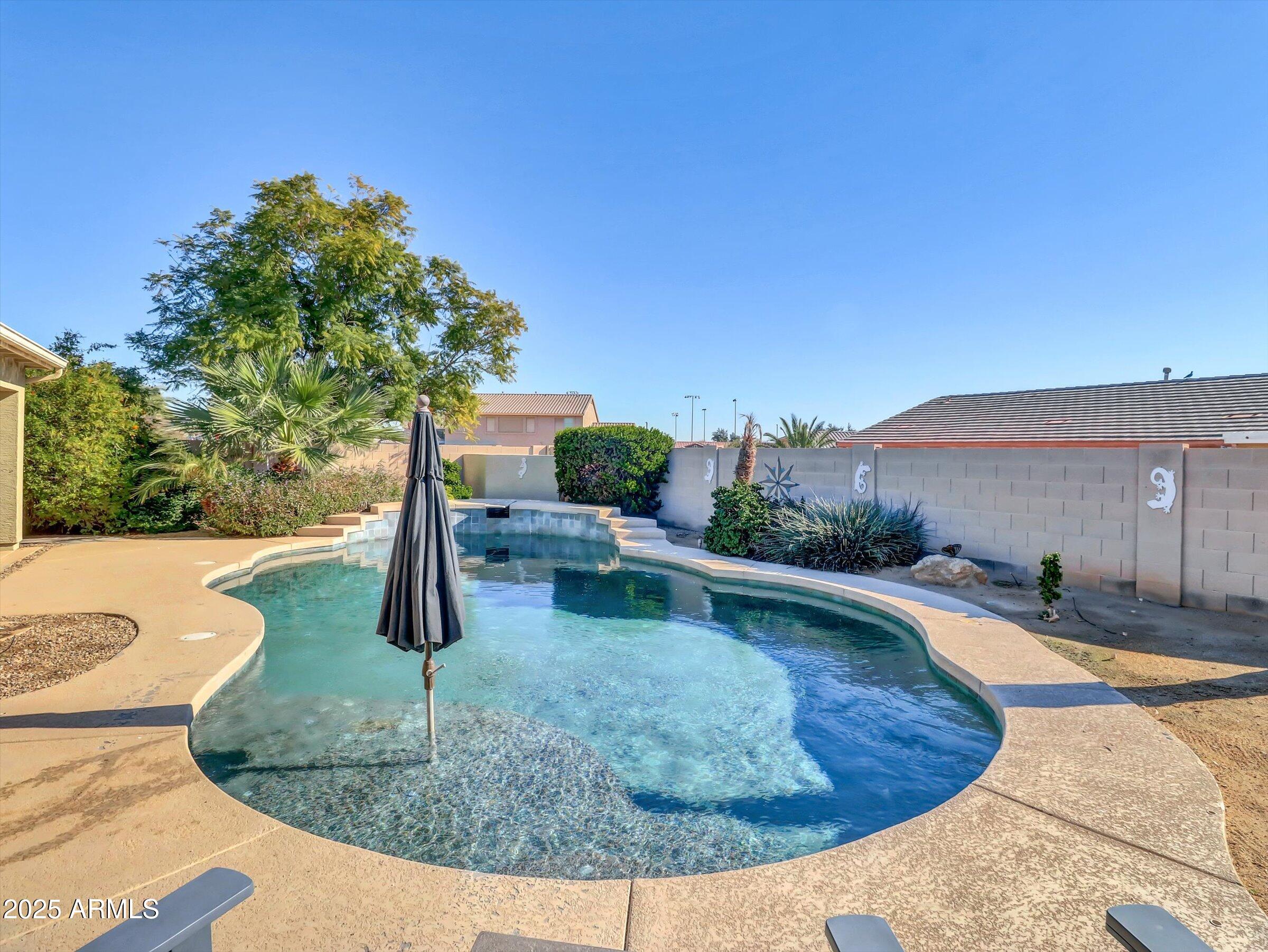PALM VALLEY PHASE 2 PARCEL 1 - Residential