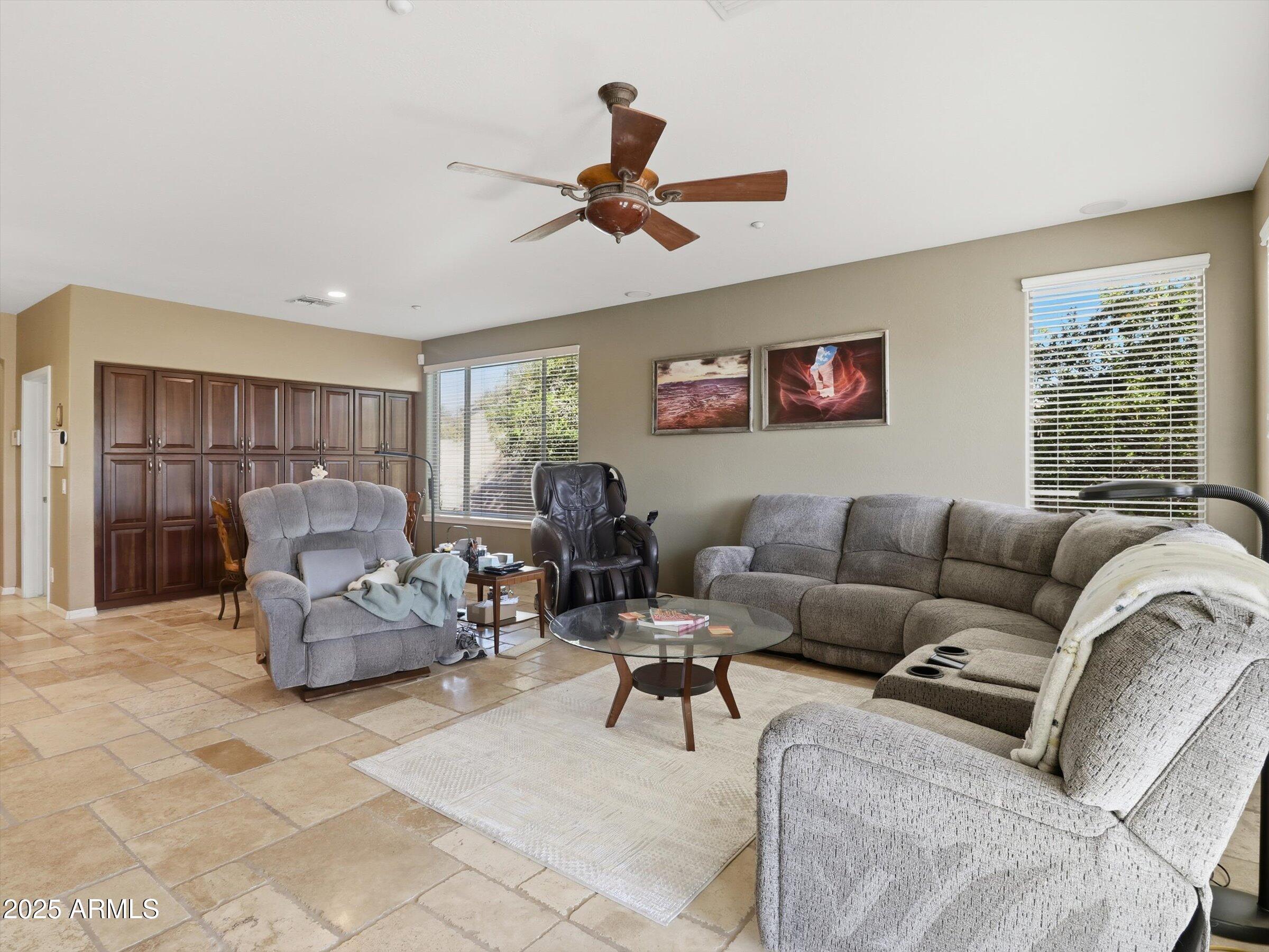 PALM VALLEY PHASE 2 PARCEL 1 - Residential