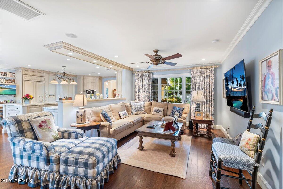 MEADOWS - Residential