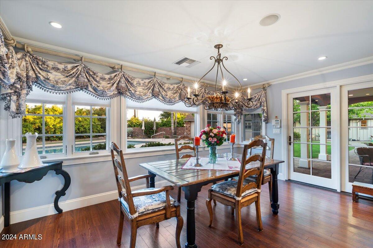MEADOWS - Residential