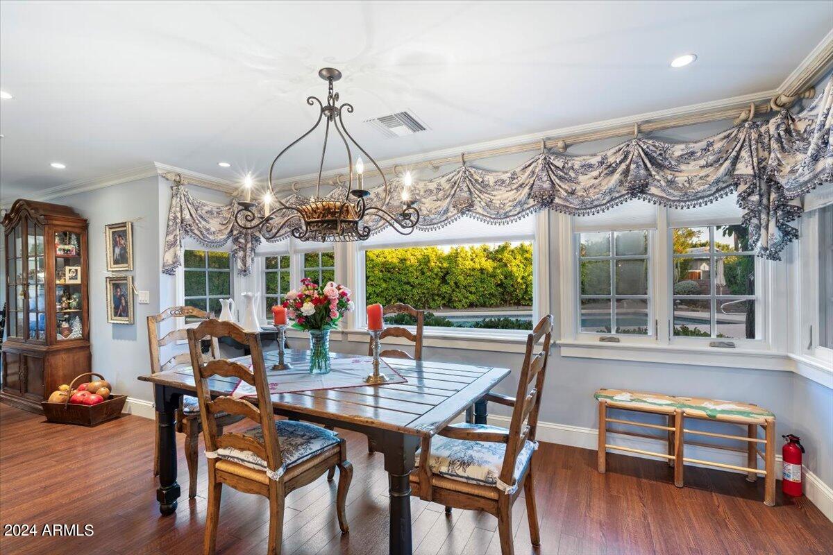 MEADOWS - Residential