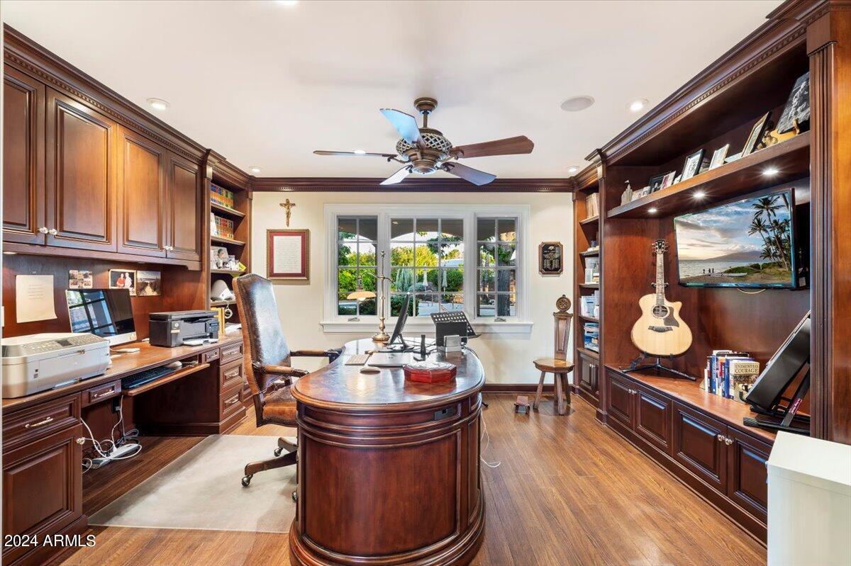 MEADOWS - Residential