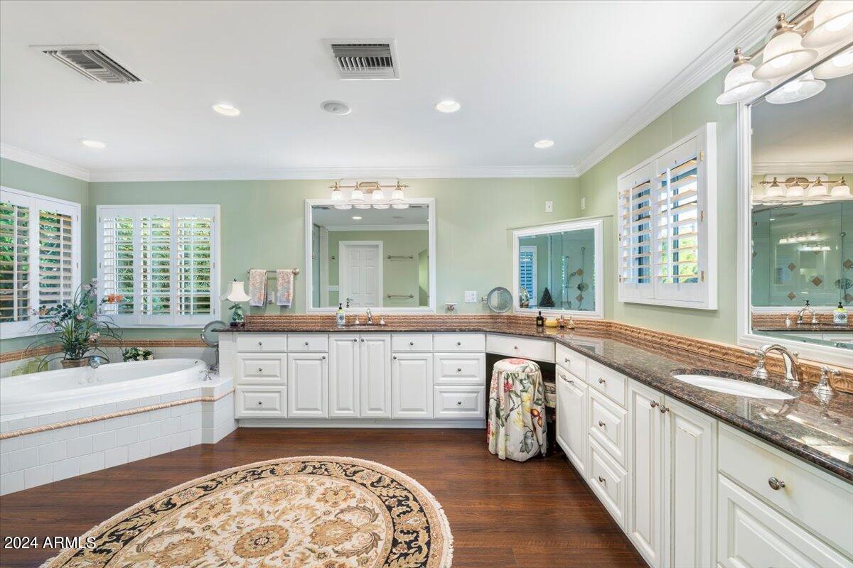 MEADOWS - Residential