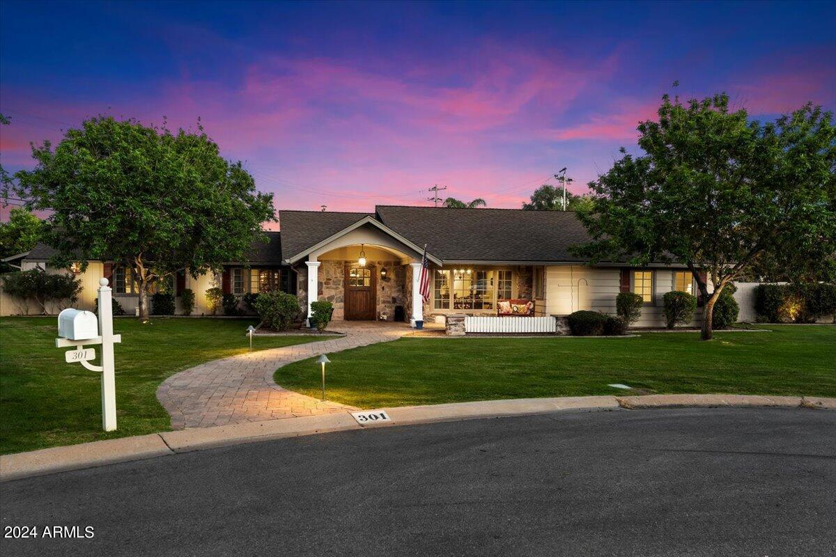 MEADOWS - Residential