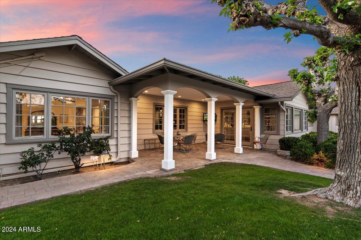 MEADOWS - Residential