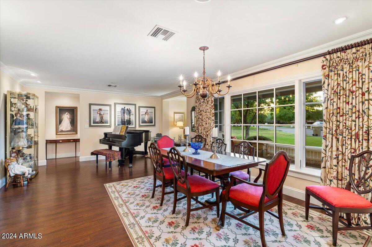 MEADOWS - Residential