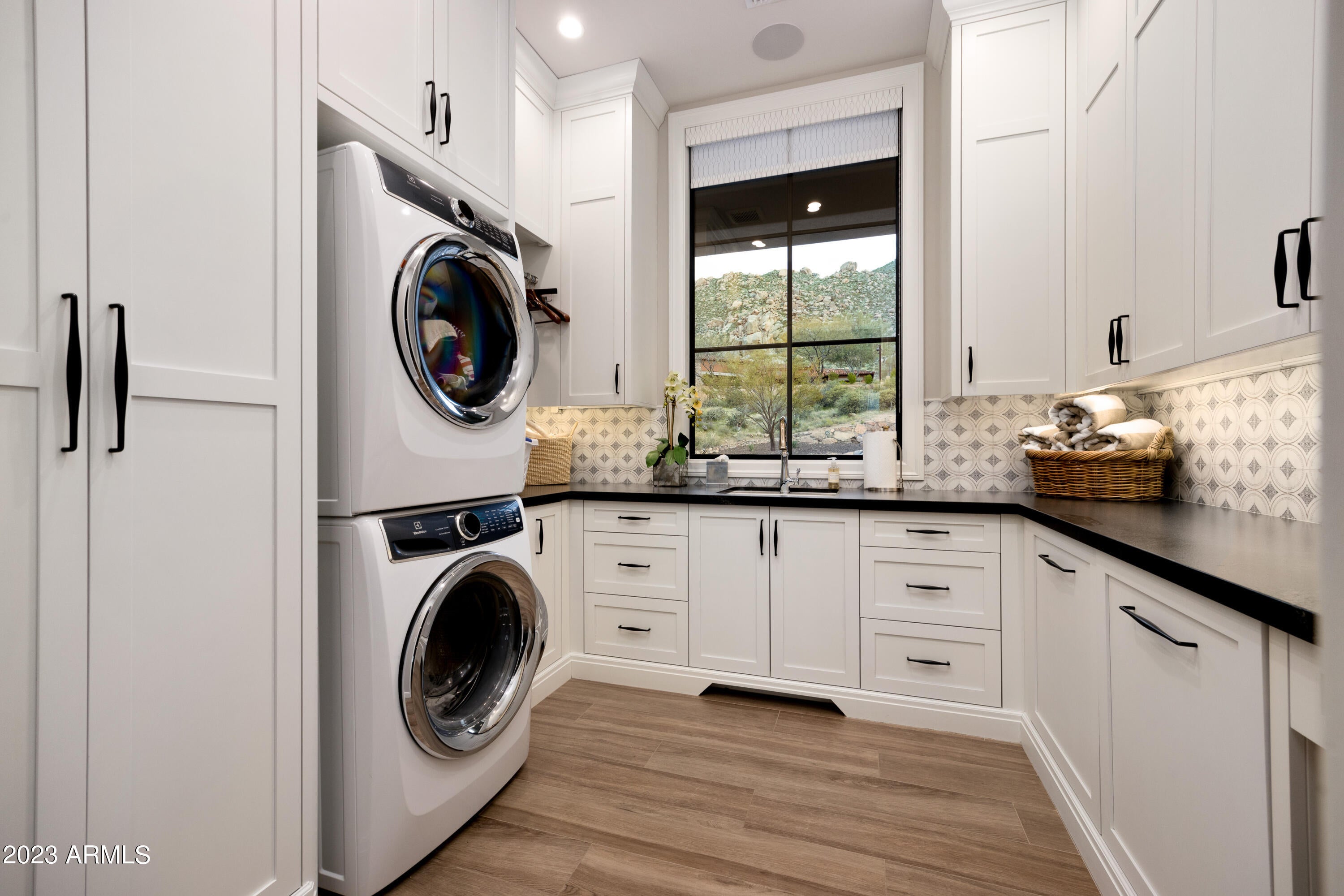 ESTATES AT MIRAMONTE - Residential