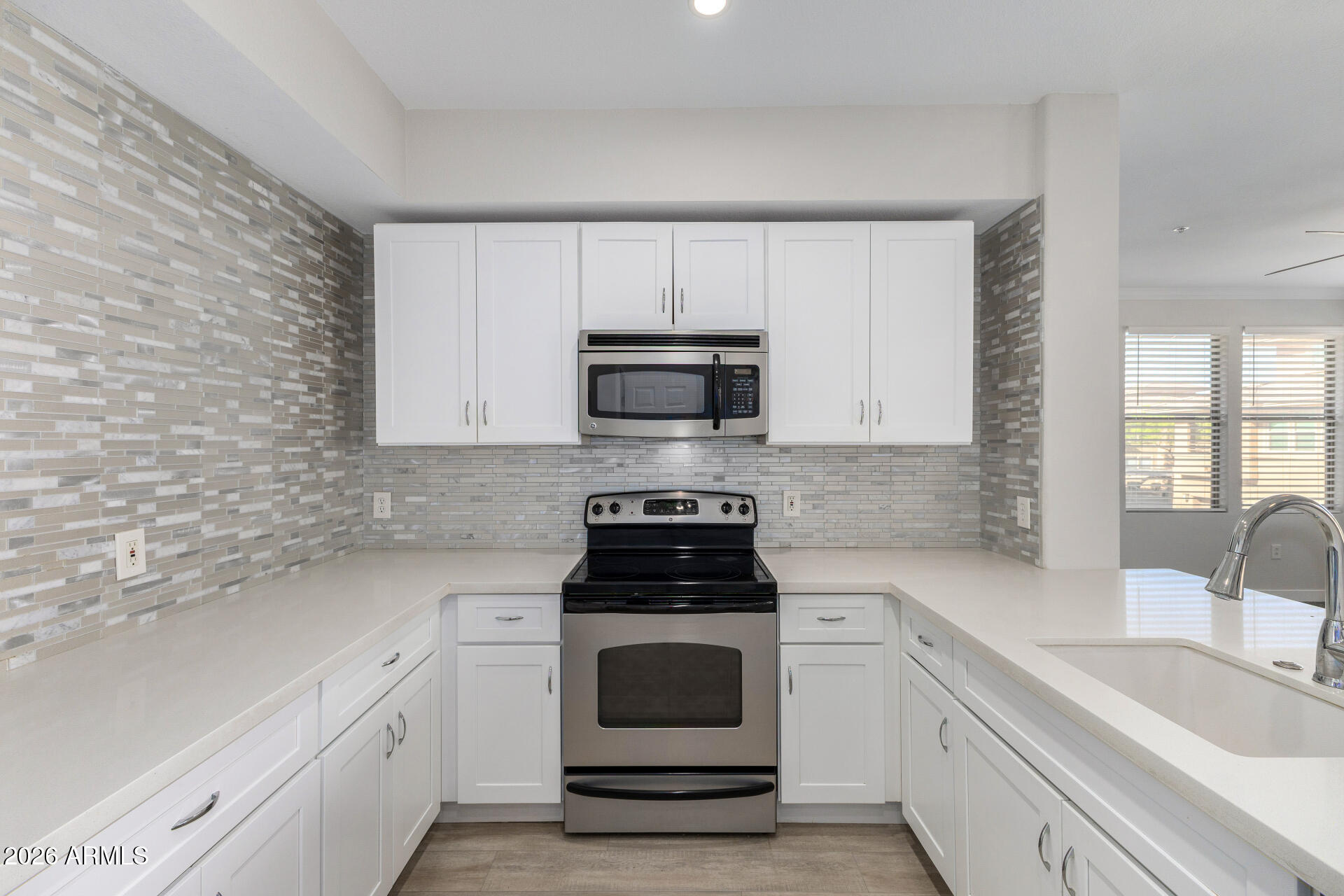 EDGE AT GRAYHAWK - Residential