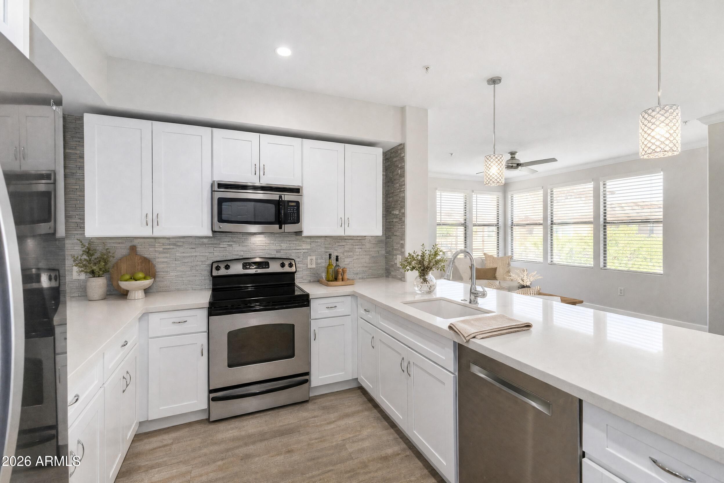 EDGE AT GRAYHAWK - Residential