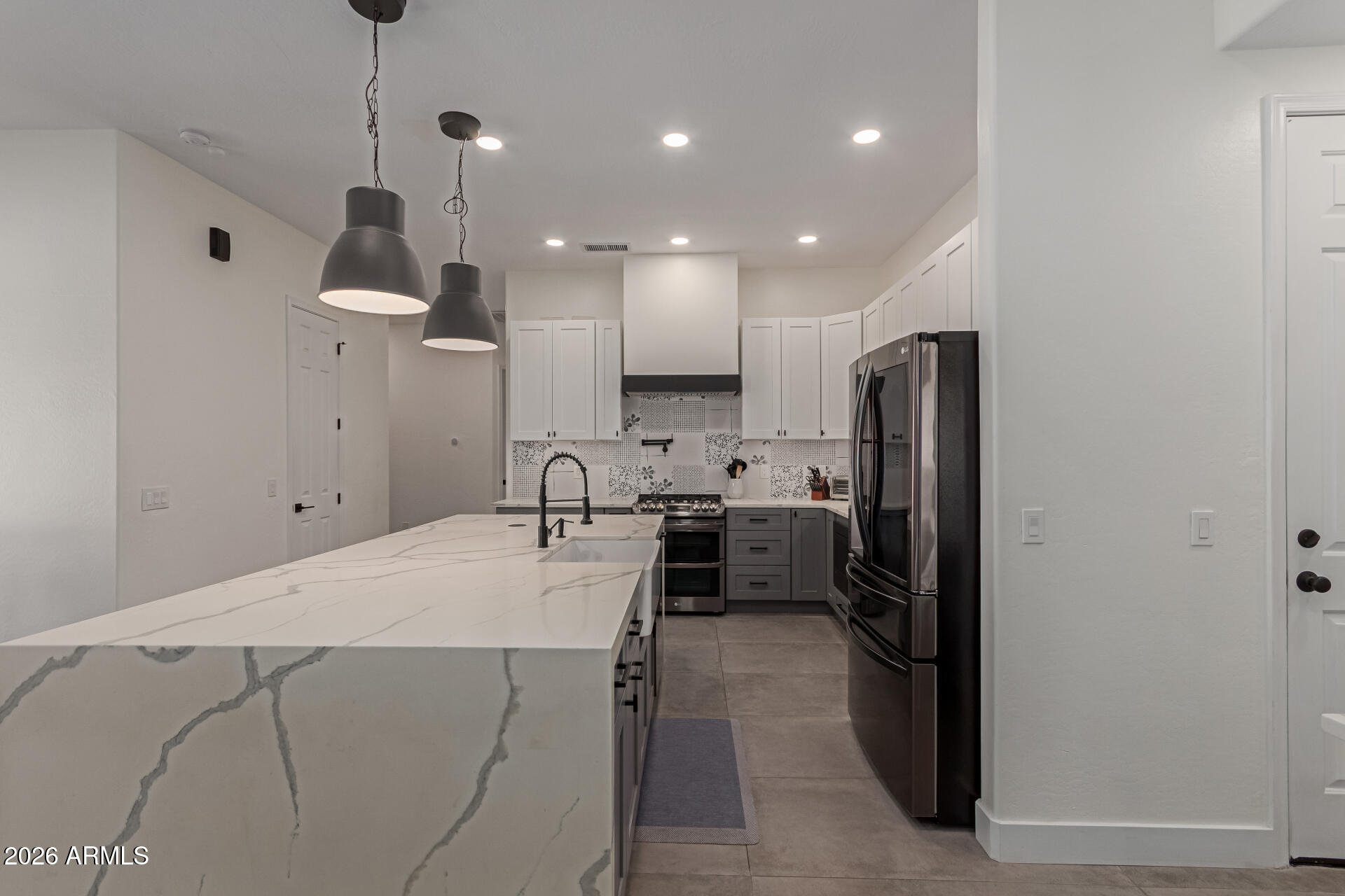 DESERT RIDGE LOT 31 - Residential