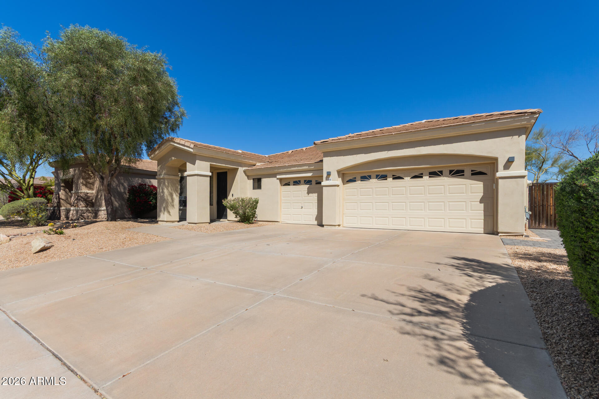 DESERT RIDGE LOT 31 - Residential