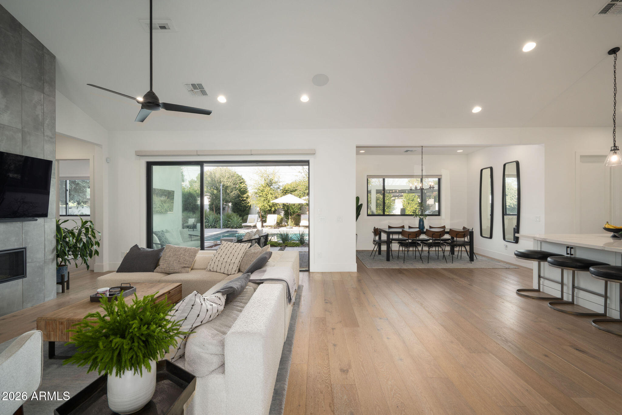 SHERWOOD GLEN - Residential