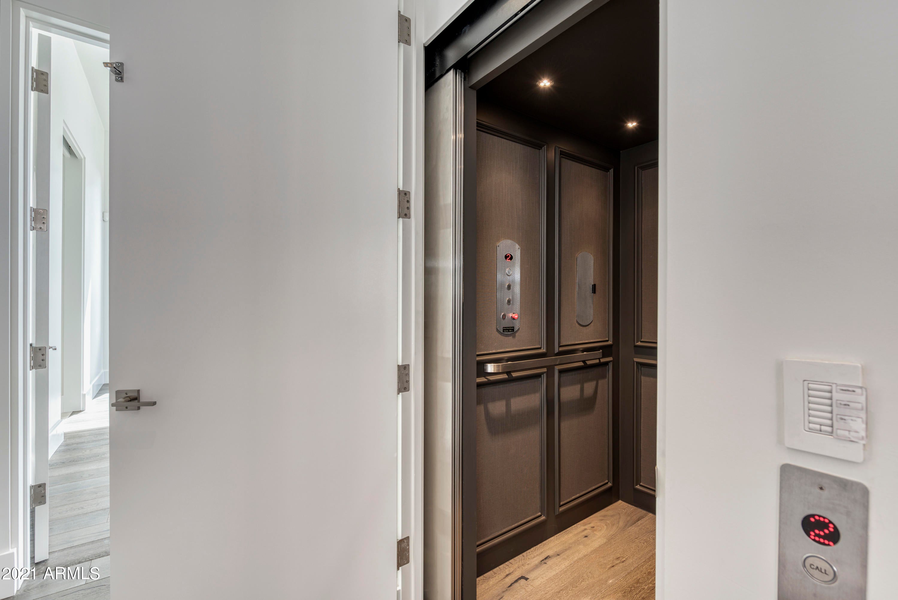 RITZ-CARLTON PARCEL B MCR 1316-06 - Residential