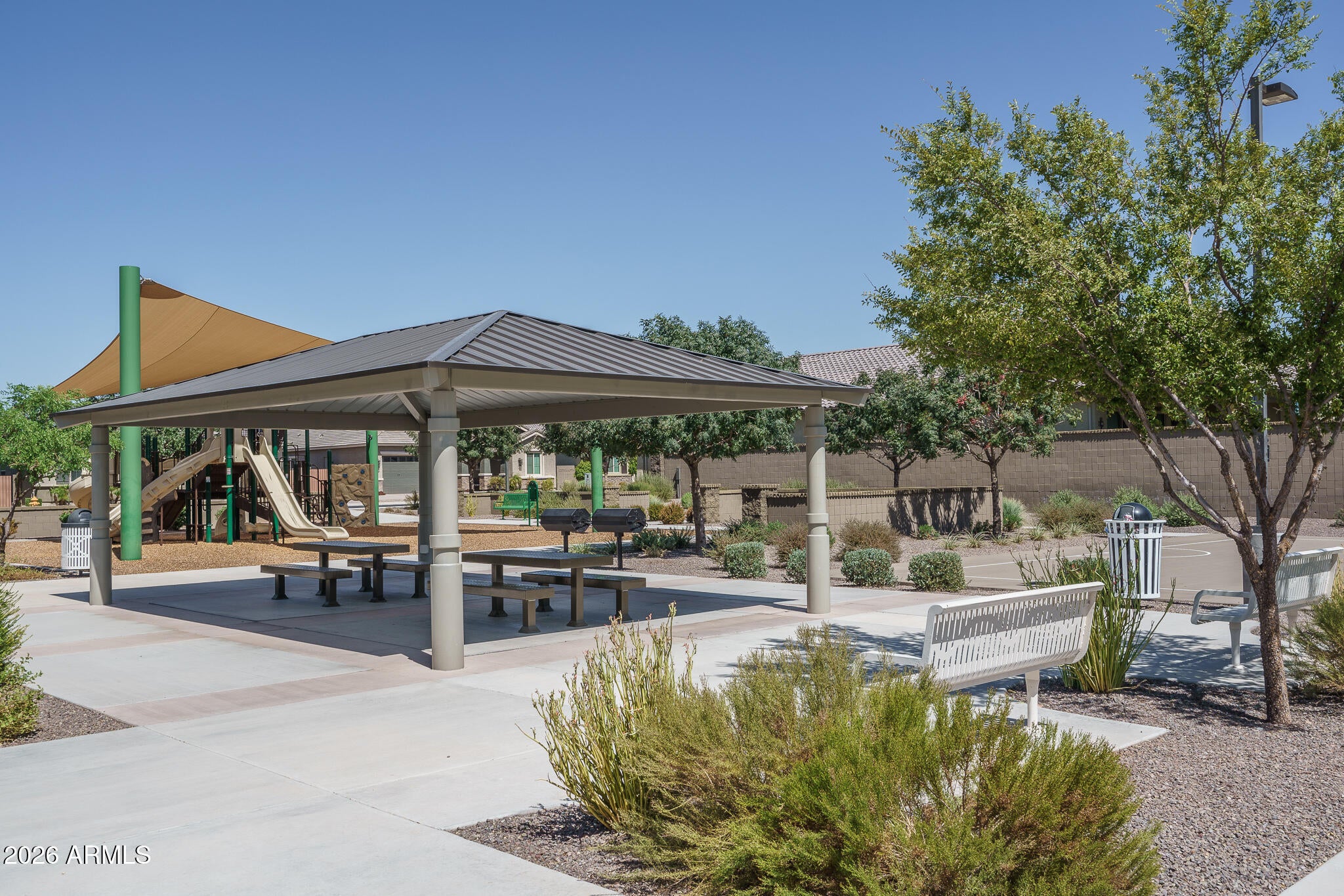 FULTON HOMES ESTRELLA COMMONS PHASE 1 - Residential